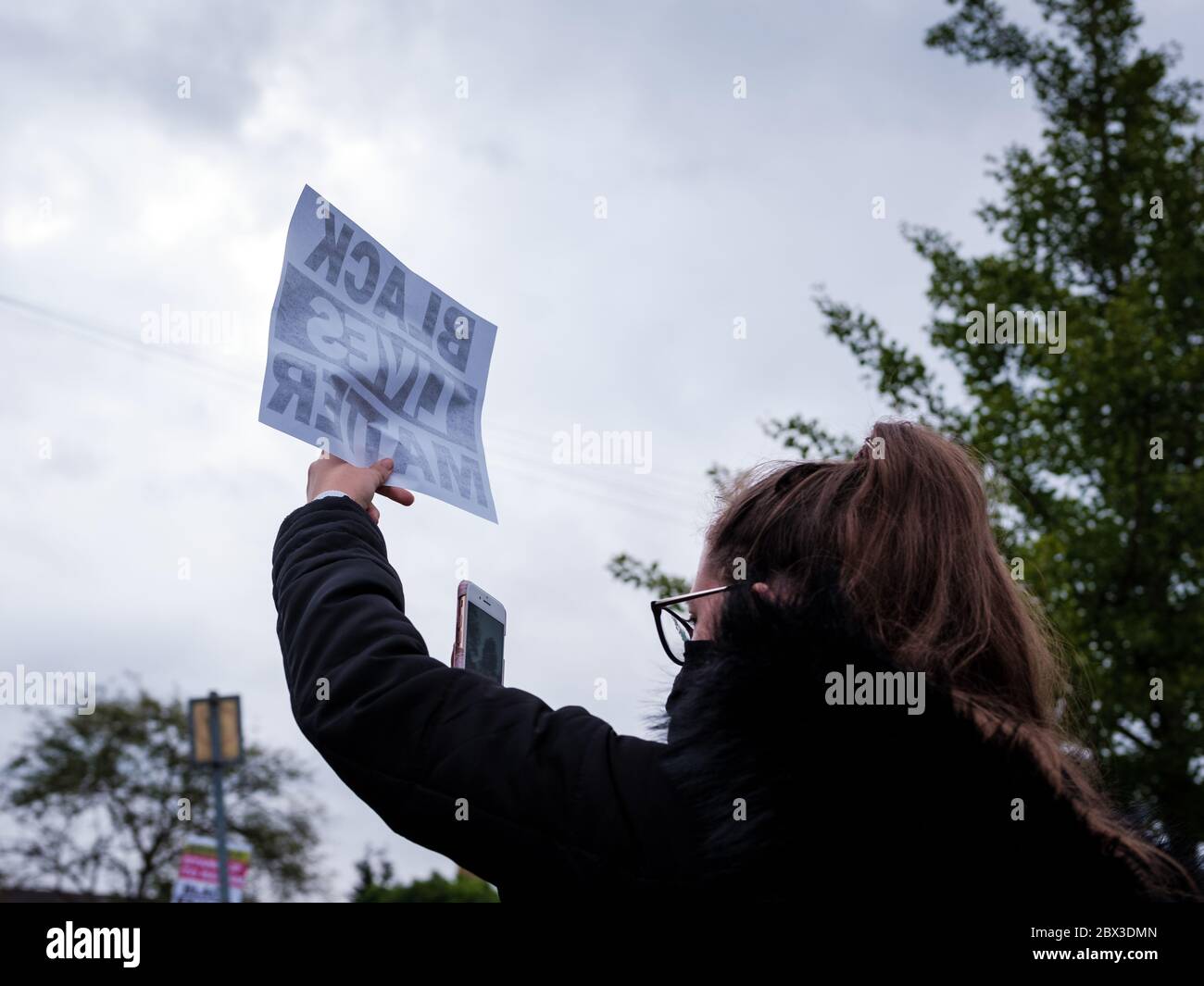 4 Giugno 2020. Rochester, Kent. Regno Unito. I sostenitori del gruppo Black Lives Matter partecipano a una protesta pacifica a Rochester, Kent. Foto Stock
