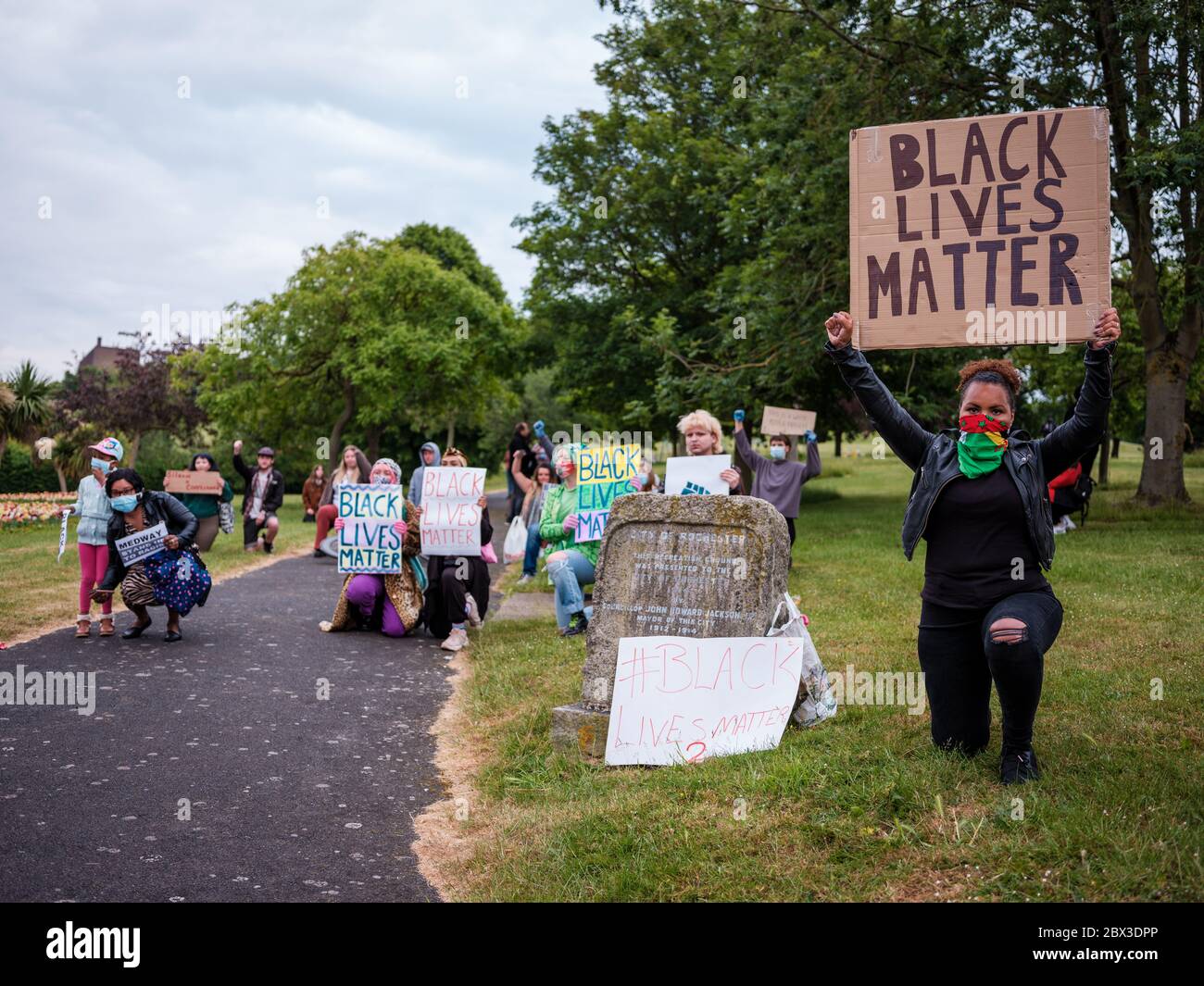 4 Giugno 2020. Rochester, Kent. Regno Unito. I sostenitori del gruppo Black Lives Matter partecipano a una protesta pacifica a Rochester, Kent. Foto Stock