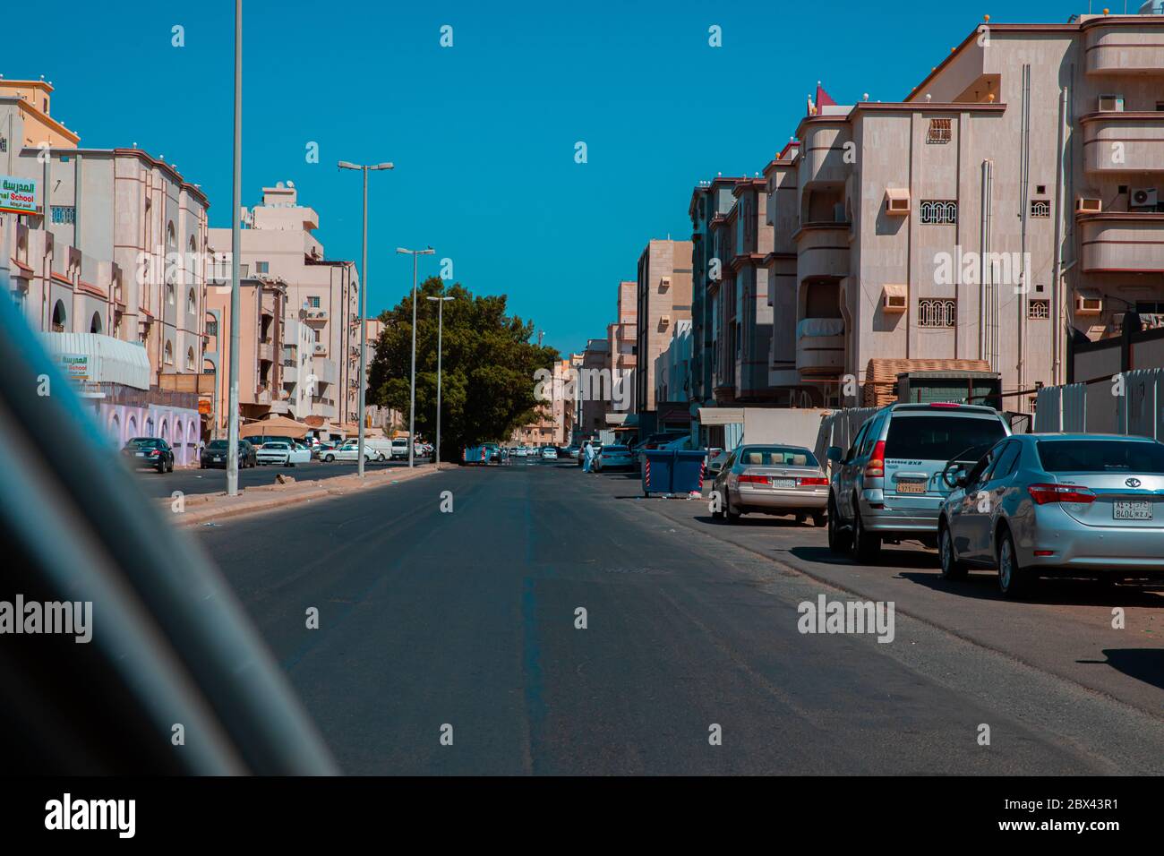 Una veduta degli edifici e delle case sauditi sulle strade Jeddah Arabia Saudita 2020 Foto Stock