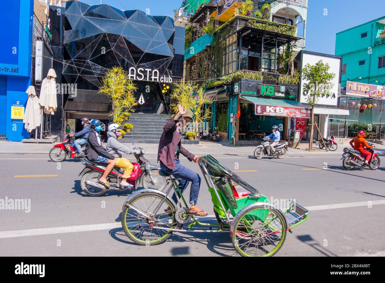 Hung Vuong Street, Hue, Vietnam Foto Stock