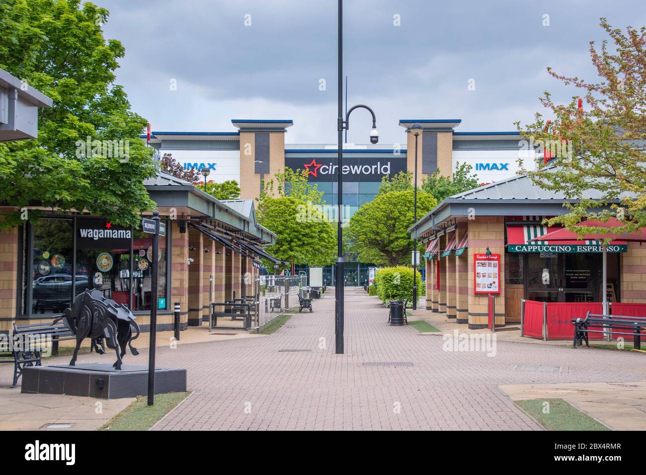 Sheffield UK – Maggio 13 2020: L'industria del tempo libero e del divertimento è chiusa dal blocco pandemico Covid-19. Tutto tranquillo e vuoto a Valley Centertai Foto Stock