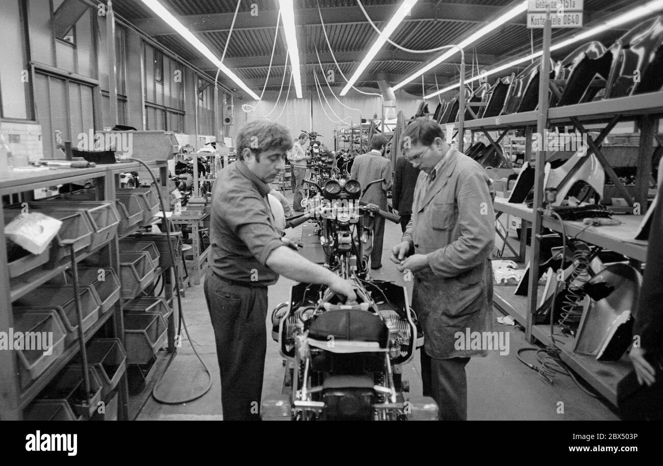 Berlino / distretti / 20.7.1978 Berlino-Spandau: Fabbrica di moto BMW, linee di assemblaggio // industria automobilistica / metallo [traduzione automatizzata] Foto Stock