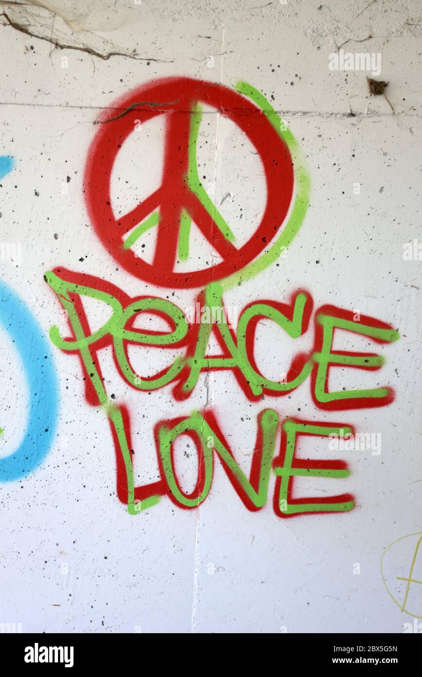 Pace e amore simbolo e Graffiti Foto Stock