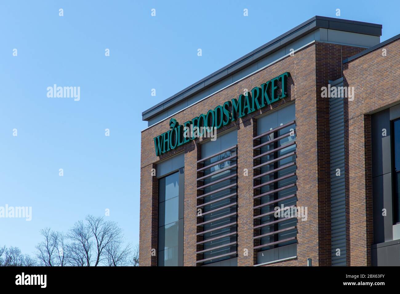 L'insegna per il negozio di alimentari Whole Foods Market al Lansdowne Park nella Glebe di Ottawa, Ontario, Canada. Foto Stock