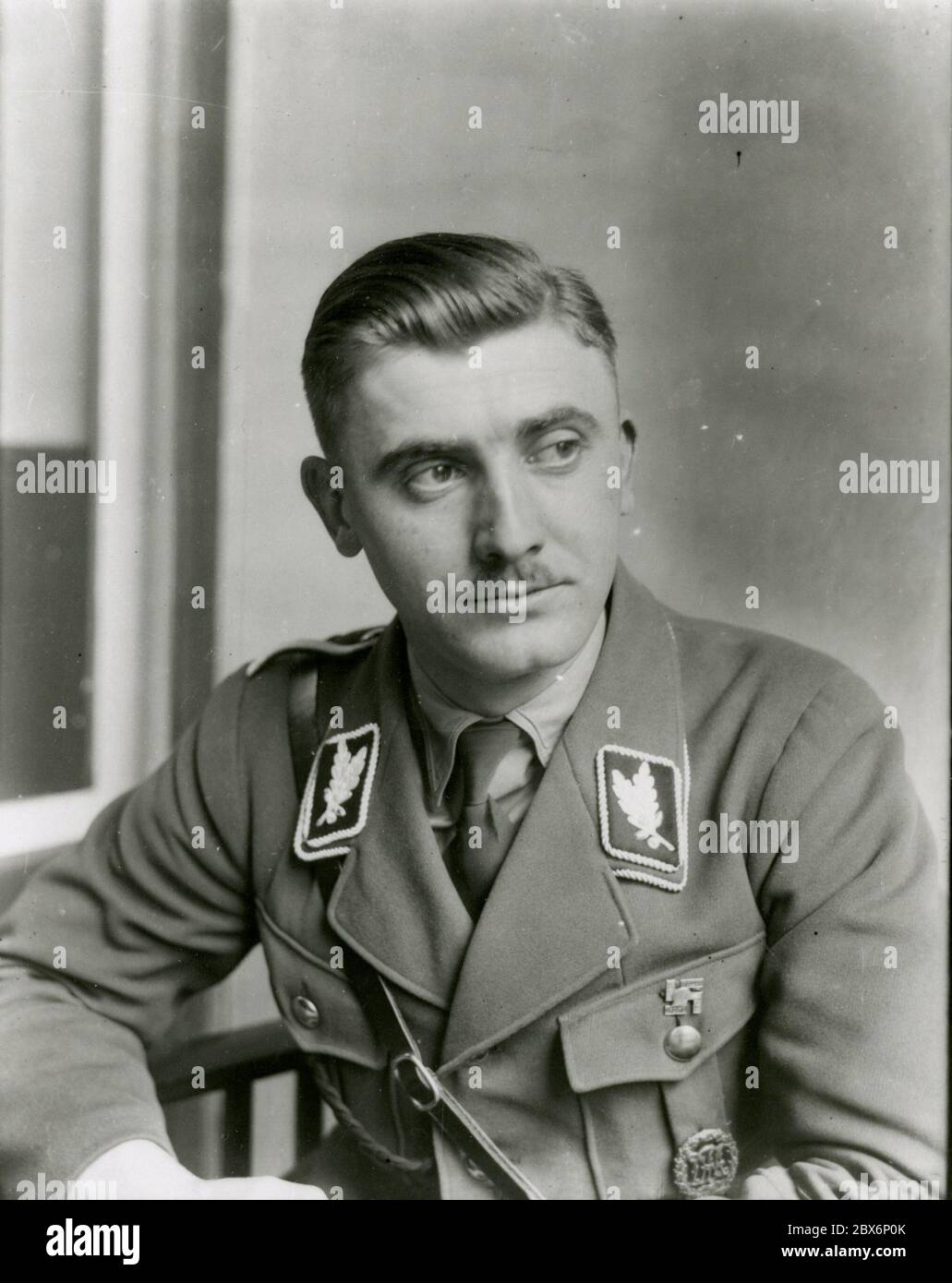 Heinrich Hoffmann Fotografie Heinrich Hoffmann Fotografie 1933 fotografo ufficiale di Adolf Hitler, e un politico e editore nazista, che era un membro del circolo intimo di Hitler. Foto Stock