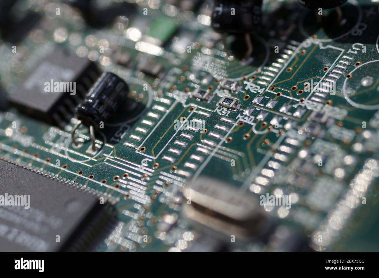 Primo piano di una scheda grafica del computer. Primo piano sui componenti. Foto Stock