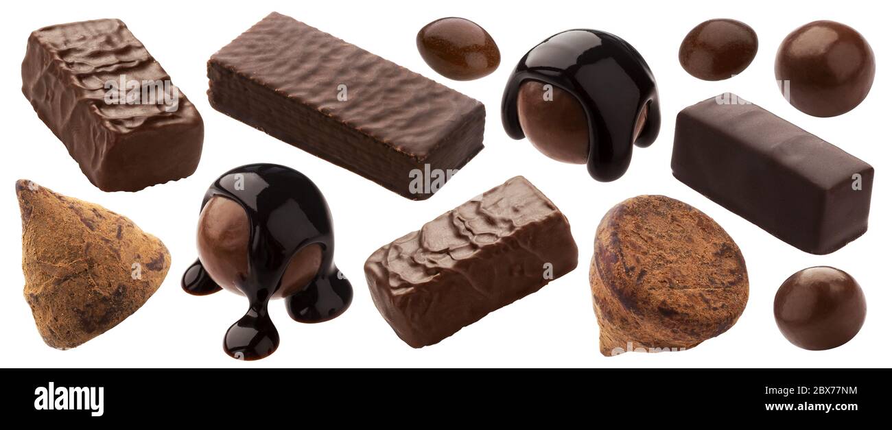 Collezione di cioccolatini, diverse caramelle al cioccolato isolate su sfondo bianco Foto Stock