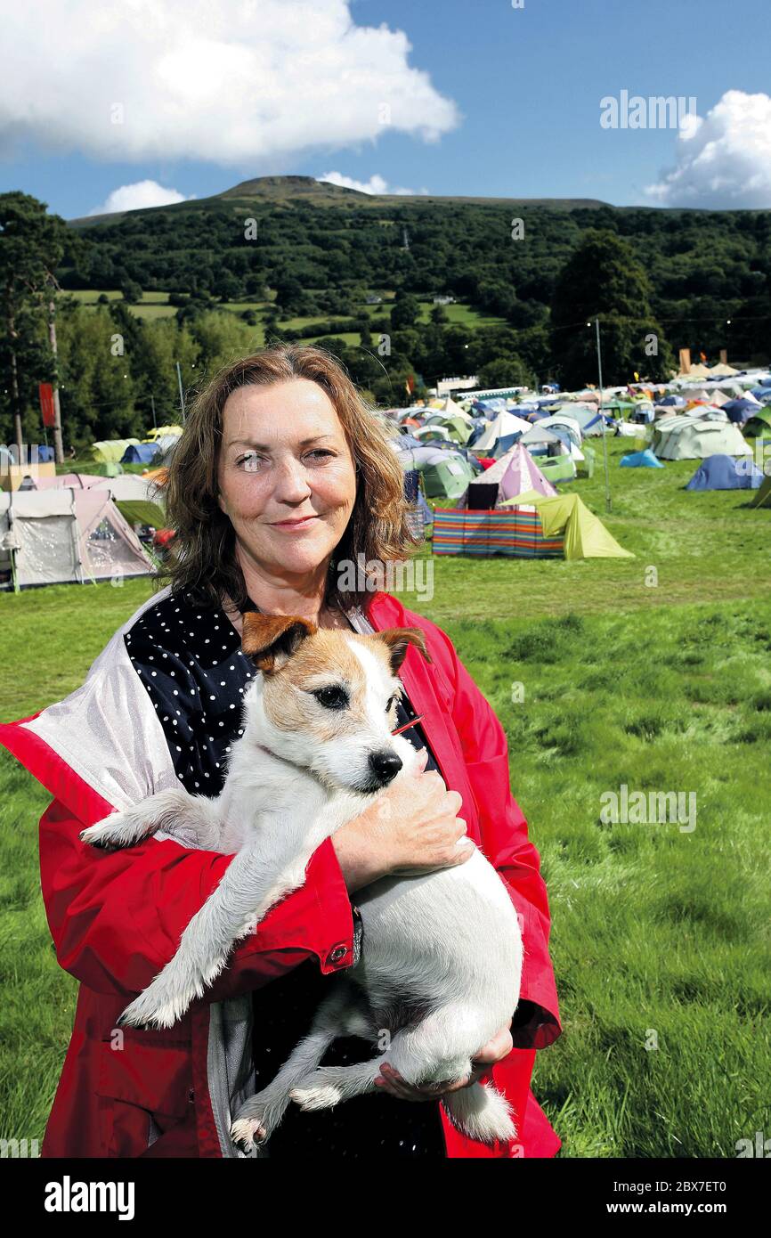 Fiona Stewart è direttore e proprietario del Green Man Festival, un festival musicale indipendente annuale a Crickhowell, Galles. Si siede anche come c Foto Stock