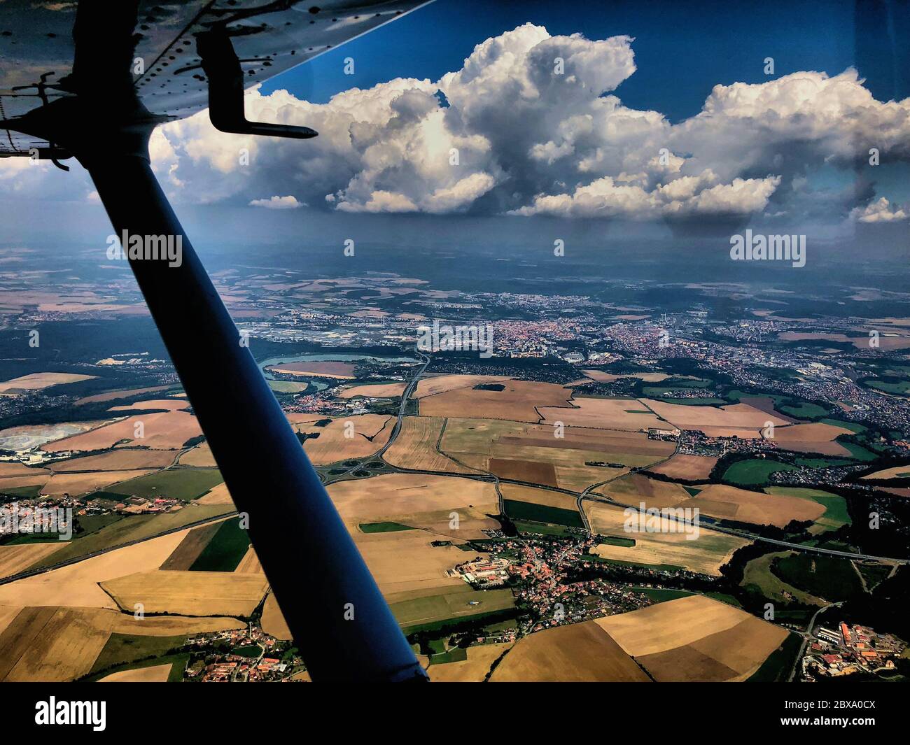 Paesaggio bavarese visto da un aereo ad elica Foto Stock