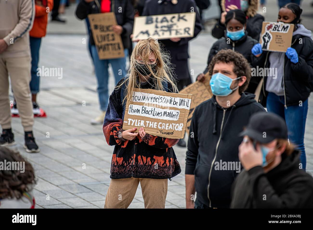 Swindon Black Lives Matter protesta, protesta pacifica contro il Reggente circa il 2020 giugno Foto Stock