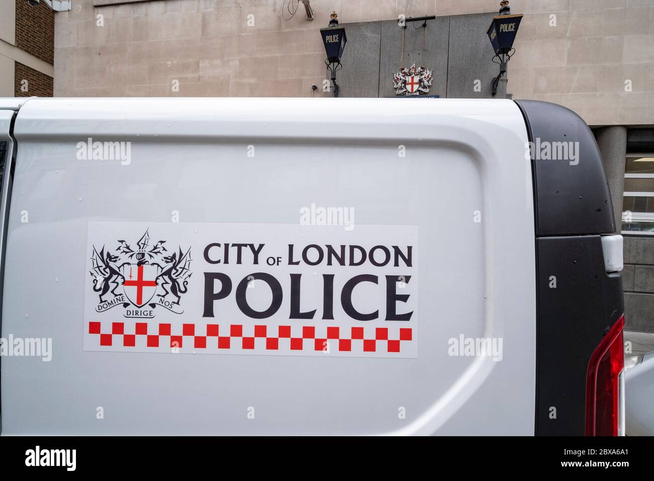 Londra- City of London Police van su Bishopgate Foto Stock