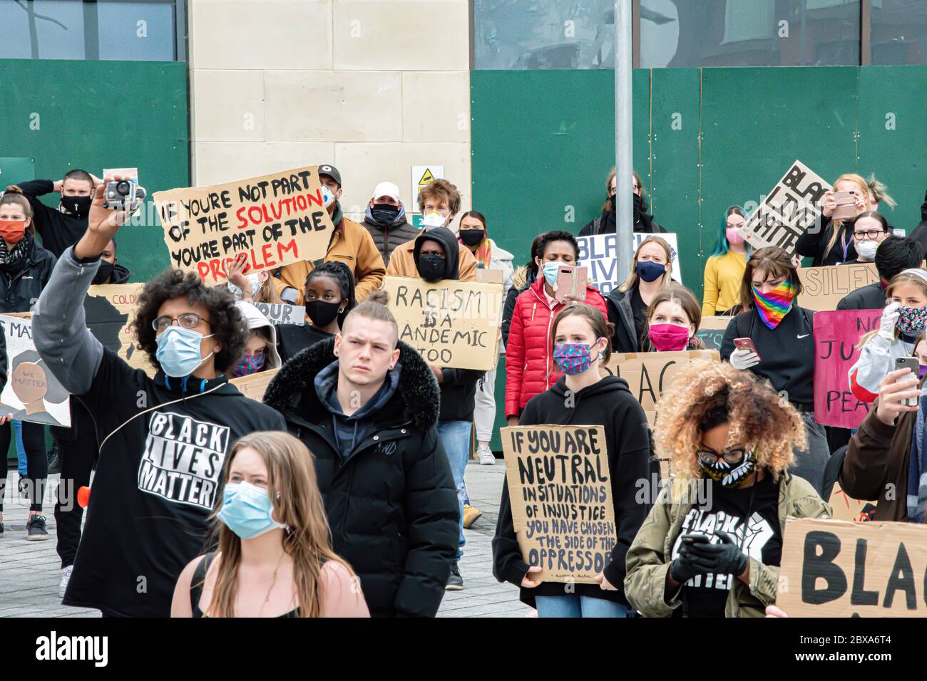 Swindon Black Lives Matter protesta, protesta pacifica contro il Reggente circa il 2020 giugno Foto Stock