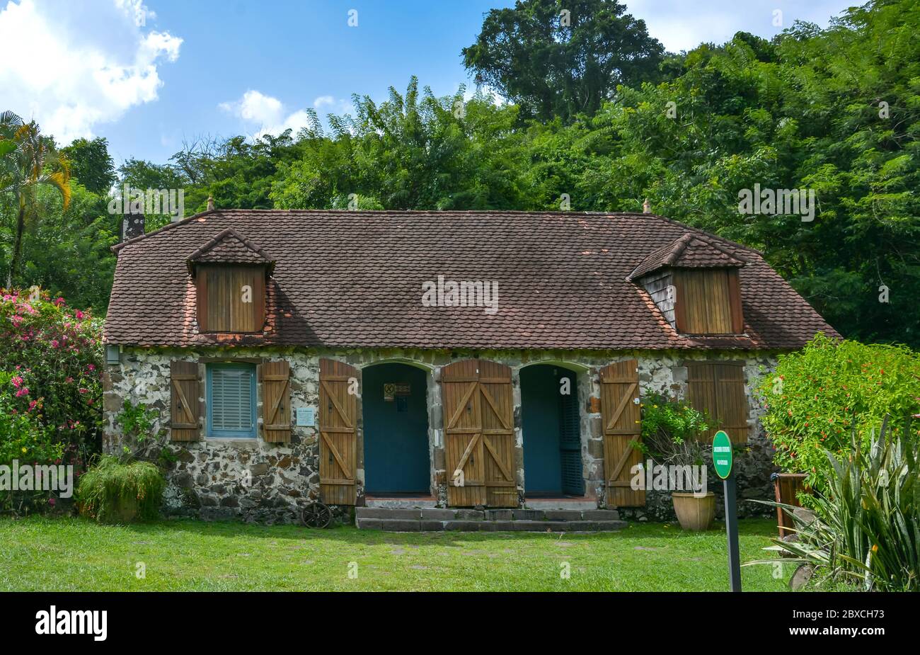 Trois Ilets, Martinica - 20 settembre 2018: La casa in cui nacque l'imperatrice Josephine, moglie di Napoleone Bonaparte. Museo la Pagerie. Spazio di copia Foto Stock