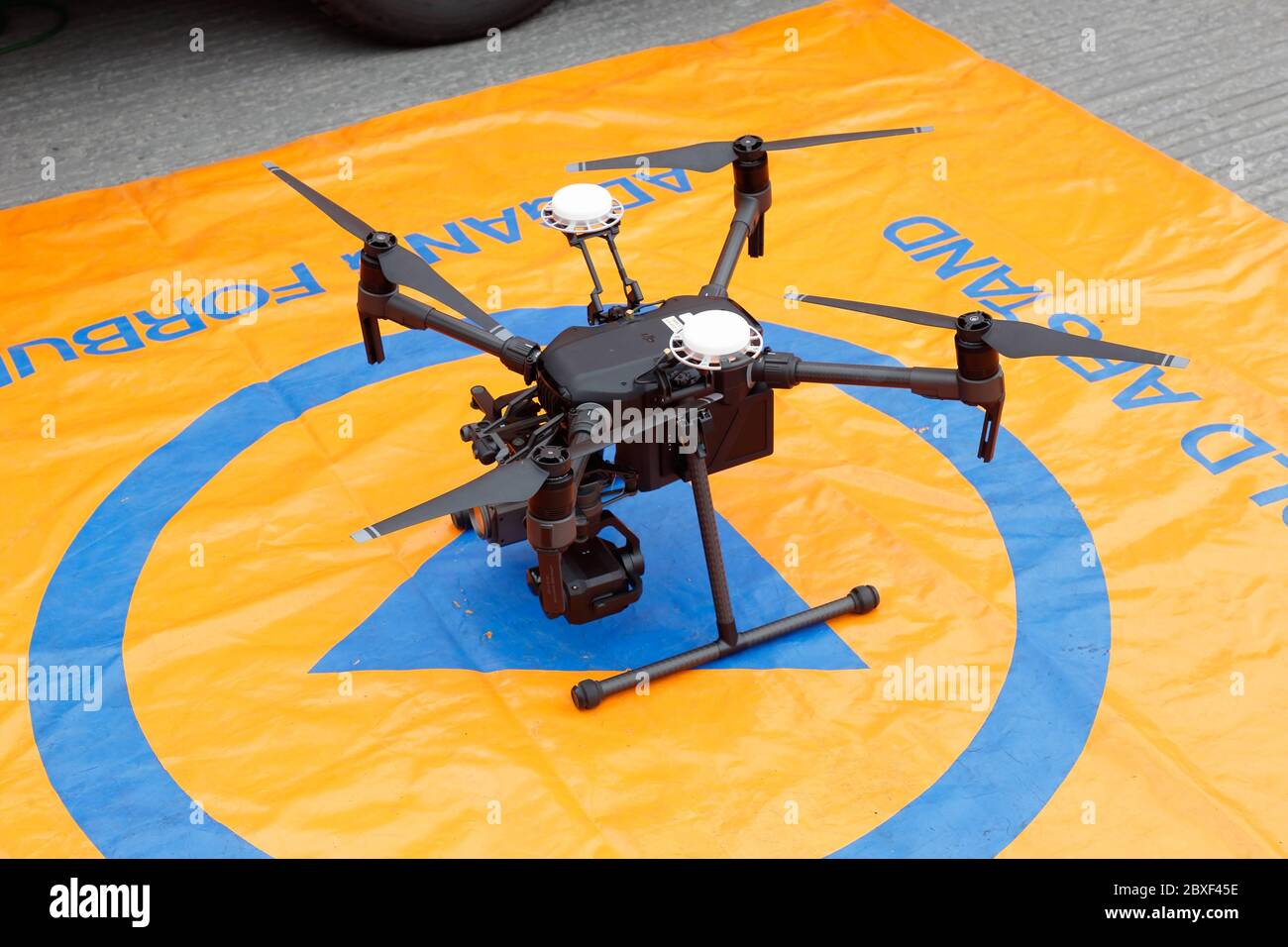 Copenaghen, Danimarca - 4 settembre 2019: Un drone in mostra in servizio per l'Agenzia danese per la gestione delle emergenze. Foto Stock Copenaghen, Danimarca - 4 settembre 2019: Un drone in mostra in servizio per l'Agenzia danese per la gestione delle emergenze. Foto Stock