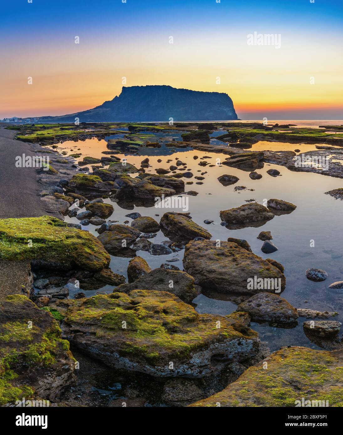 Jeju Island Corea Del Sud, Alba Natura Paesaggio A Jeju Do Seongsan Ilchulbong Foto Stock