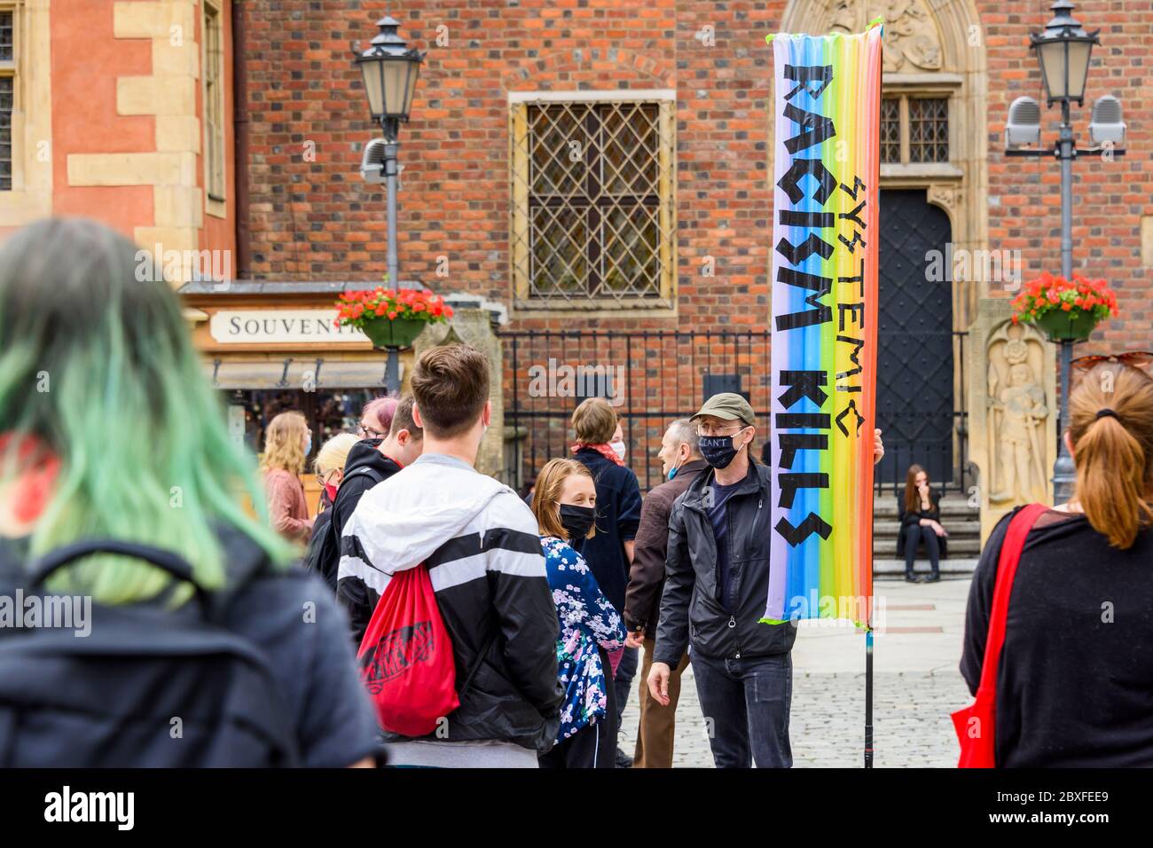 Wroclaw, Polonia, 06.06.2020 - protesta pacifica polacca contro il razzismo e l'odio nella città di Wroclaw. Le vite nere contano Foto Stock