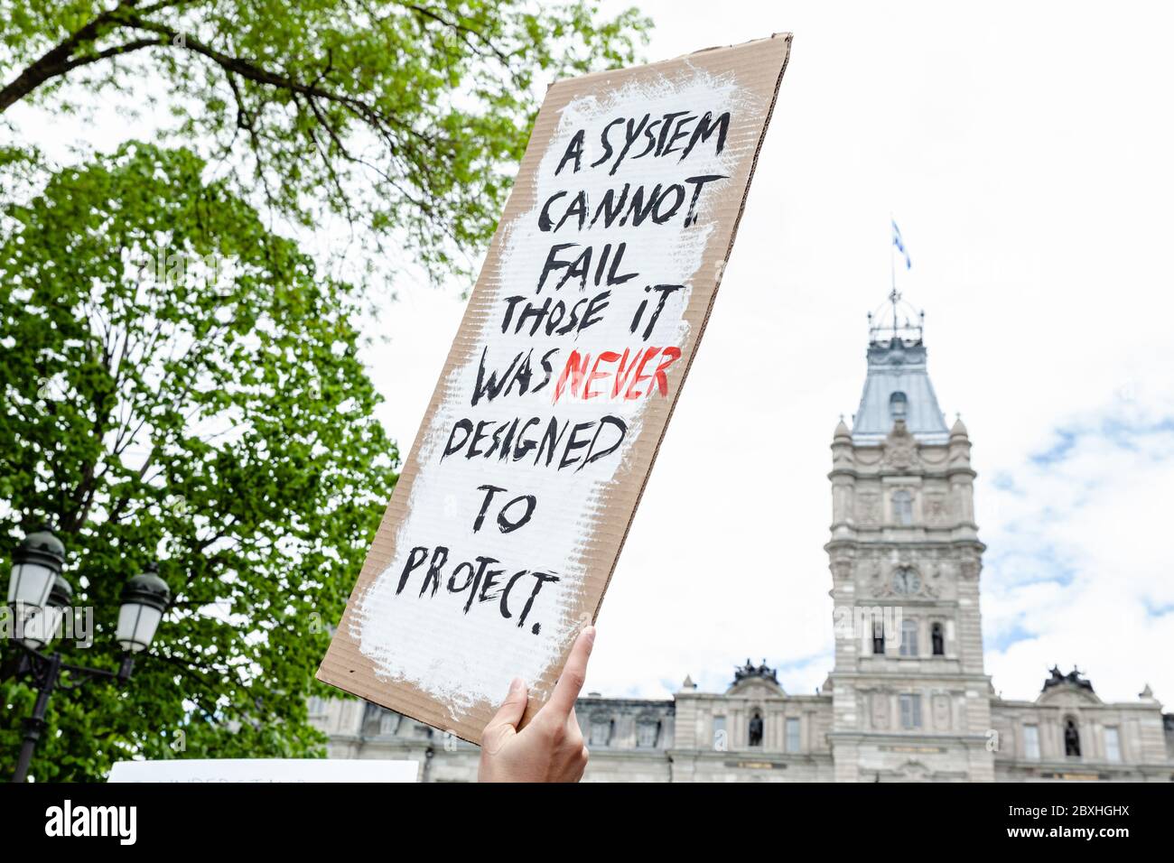 Rassembement anti-racisme - Ville de Québec Rally anti-razzismo - Quebec City Foto Stock