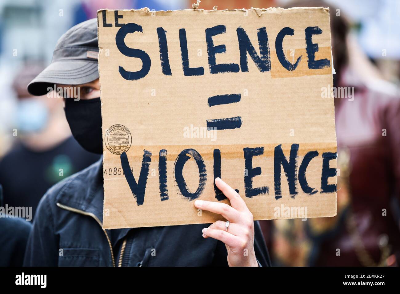 Protesta contro la polizia che uccide persone di colore negli Stati Uniti (Black Lives Matter), Vermont state House e le strade circostanti, Montpelier, VT, USA. Foto Stock