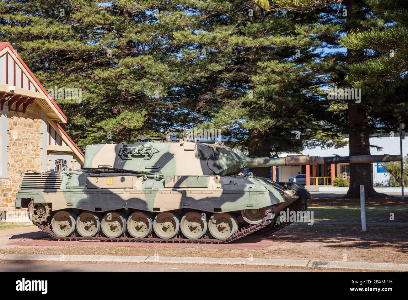 Esperance Australia 13 novembre 2019 : UN carro armato in pensione dell'esercito australiano di leopardo AS1 in mostra a Esperance, Australia occidentale Foto Stock