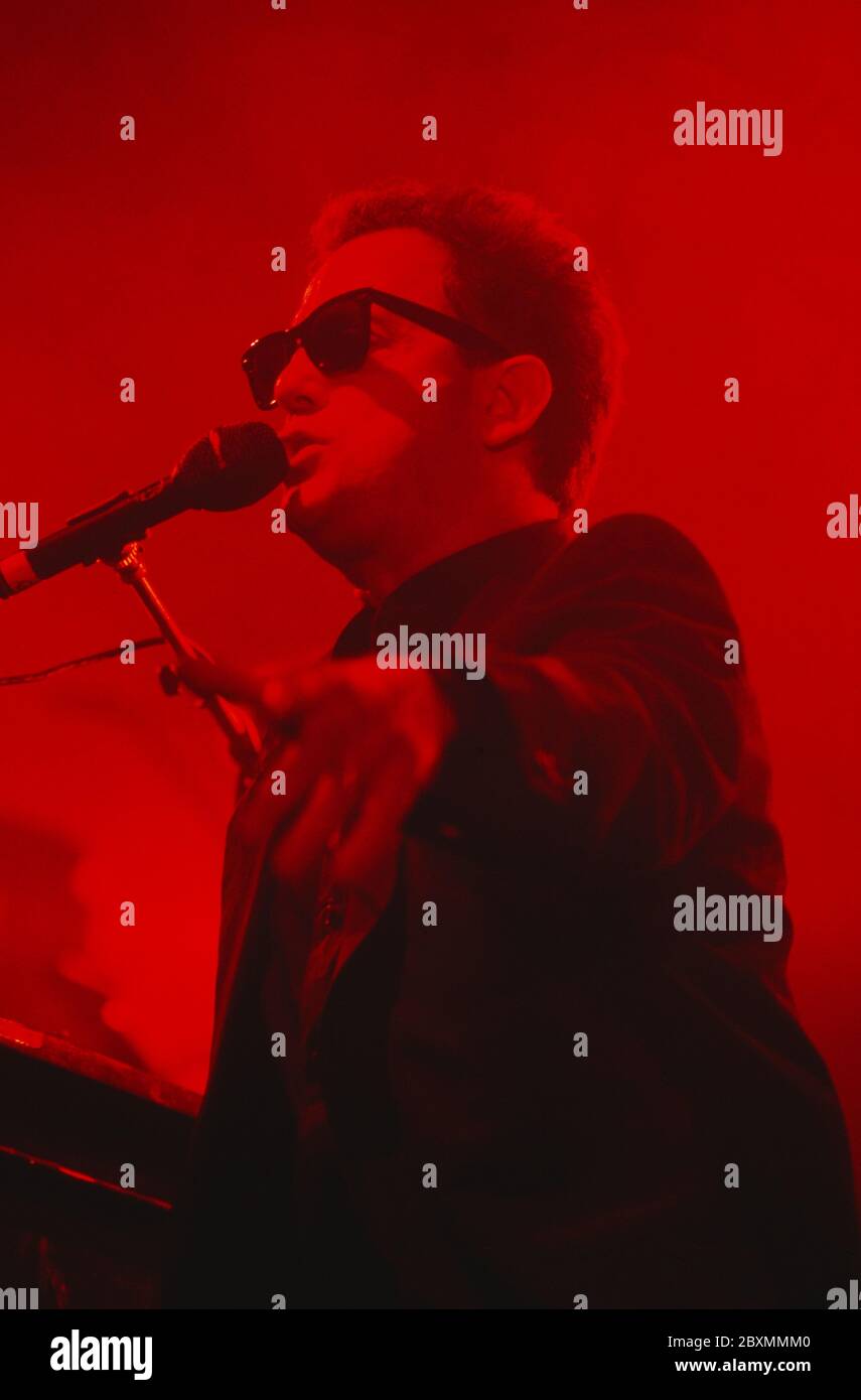 Billy Joel in concerto, Amburgo, Germania 1990. Foto Stock