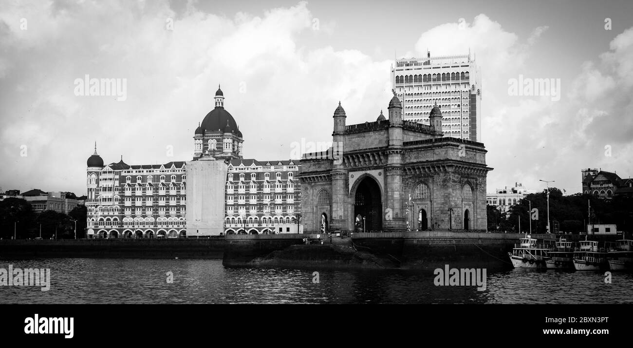 Porta d'ingresso dell'India, Mumbai, Maharashtra, India. Il Gateway of India è il luogo più popolare della città di Mumbai, nota anche come città di Bombay. Situato nell'area di Colaba. Foto Stock