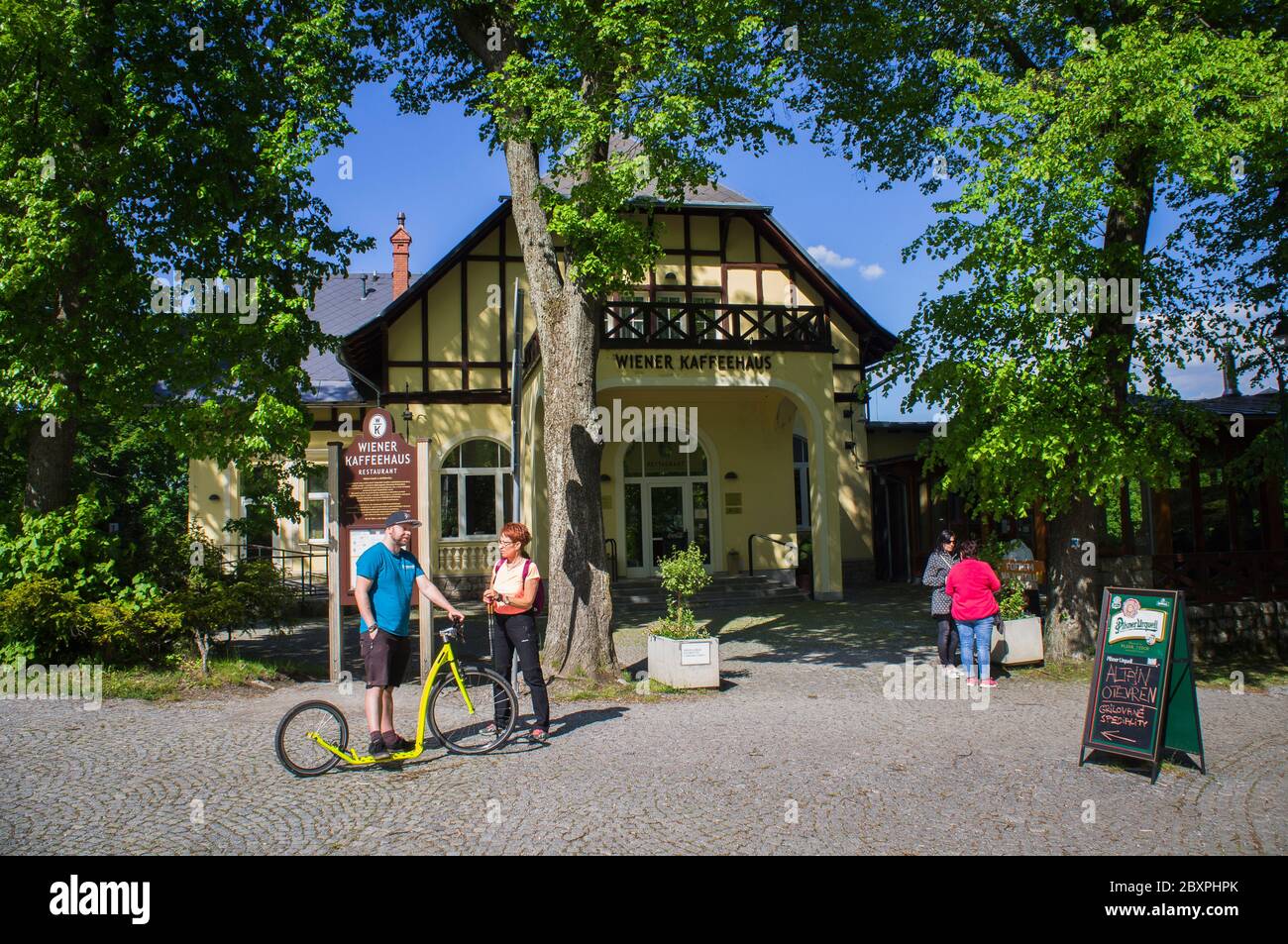 La villa Collonade e Wiener Kaffeehaus a Priessnitz Spa Resort a Jesenik, Olomouc Regione, Repubblica Ceca, 1 giugno 2020. (Foto CTK/Libor Sojka) Foto Stock