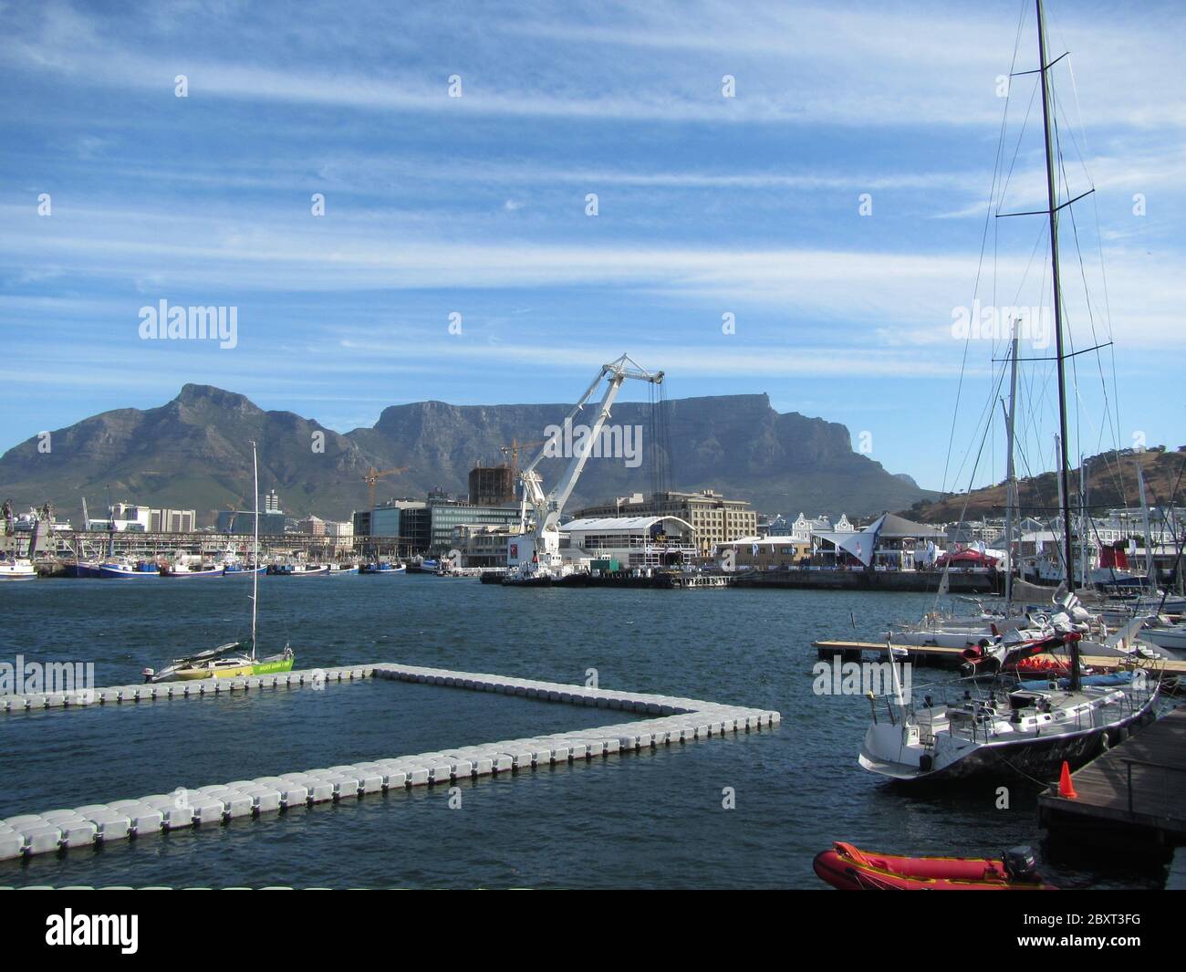 Gru galleggiante Inkunzi Foto Stock