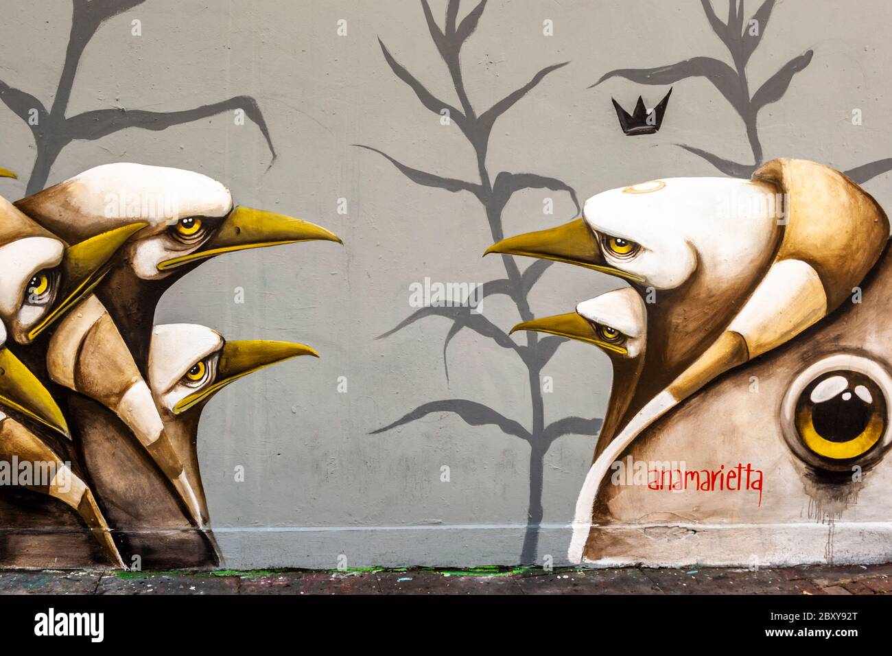 Peguin Murale di Anamarietta. Street Art nel Royal Borough di Kensington e Chelsea, Inghilterra Foto Stock