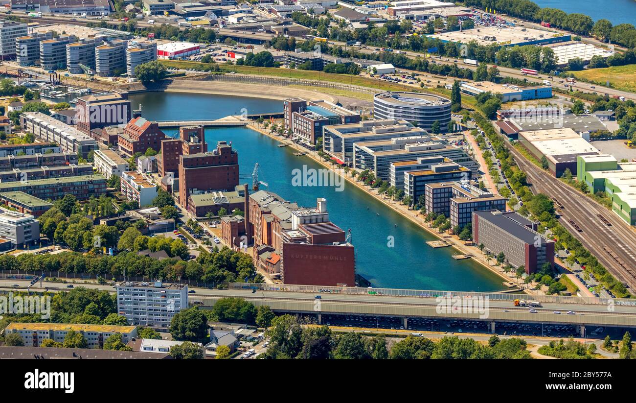 Innenhafen Duisburg, con ristoranti e musei Kueppersmuehle, 22.07.2019, Luftbild, Germania, Nord Reno-Westfalia, Ruhr Area, Duisburg Foto Stock