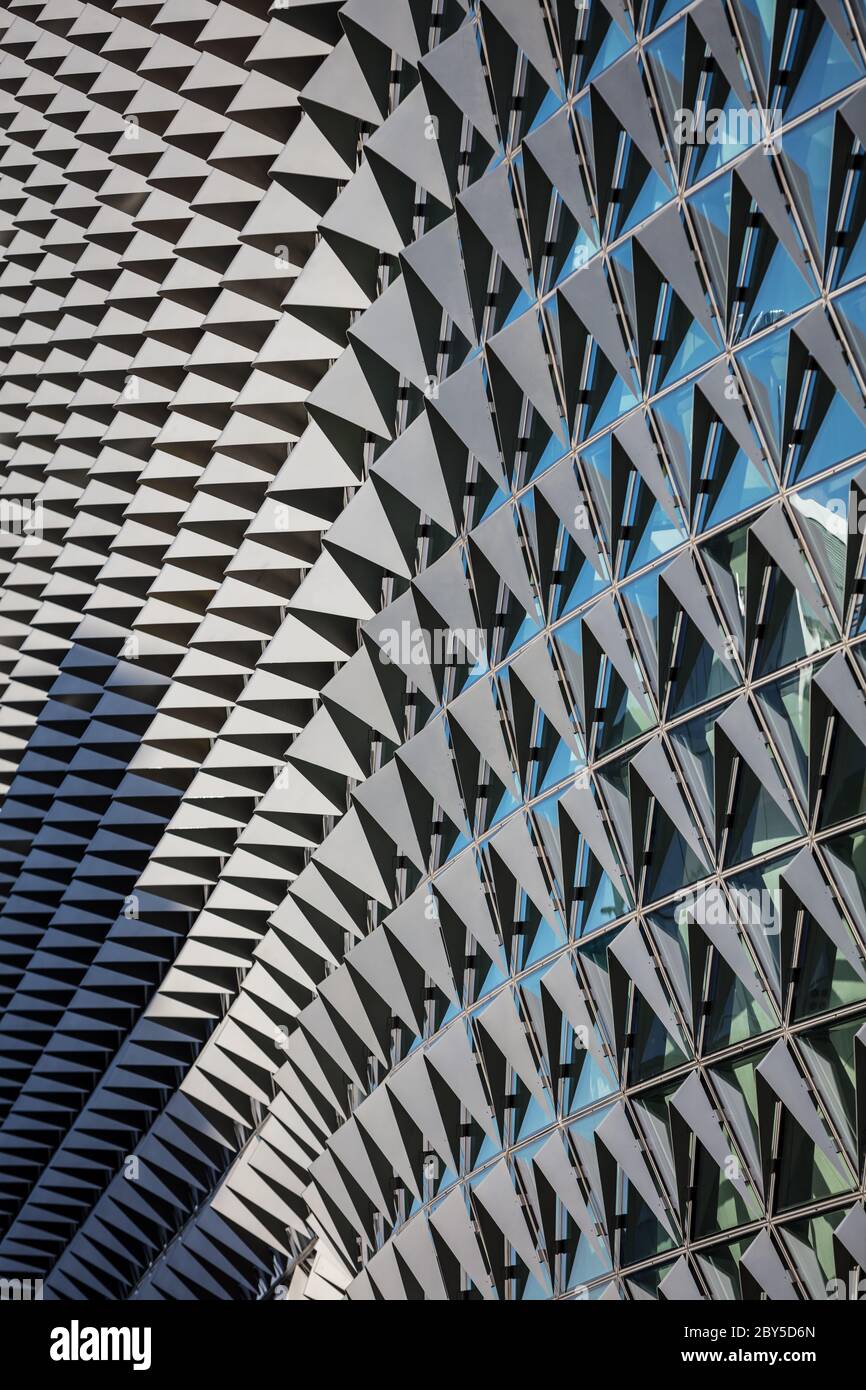 Adelaide South Australia 18 novembre 2019 : guardando i dettagli architettonici dell'edificio SAHMRI, un centro di ricerca medica ad Adelaide, Foto Stock