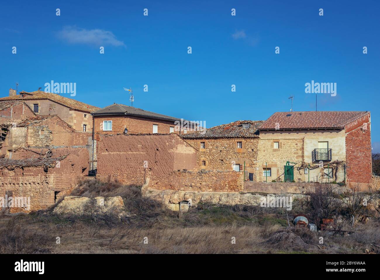 Case a Penalba de San Esteban città nel comune di San Esteban de Gormaz, provincia di Soria in Spagna Foto Stock