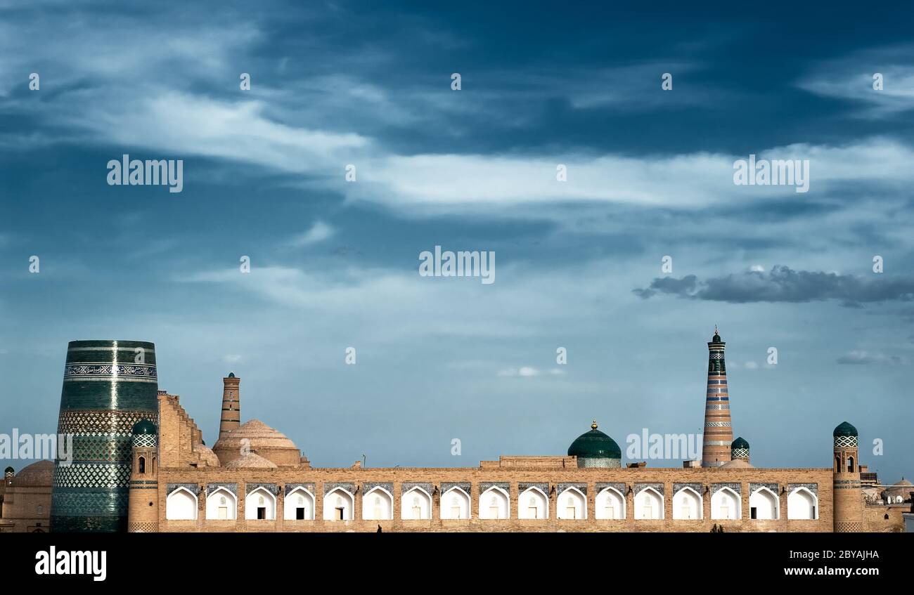 Panorama della città antica di Khiva, Uzbekistan Foto Stock