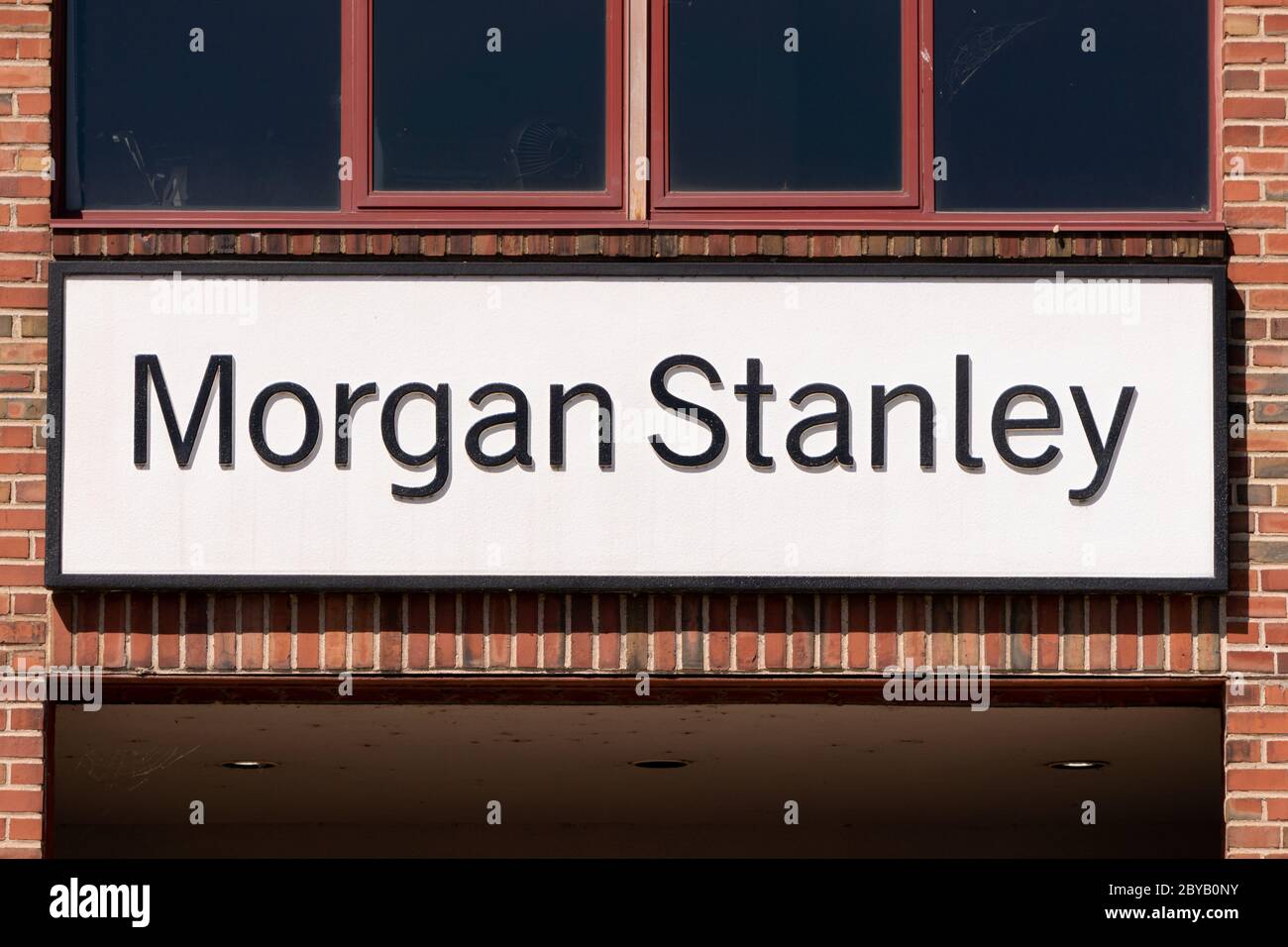 STILLWATER, MN/USA - 31 MAGGIO 2020: Marchio e marchio Morgan Stanley. Foto Stock