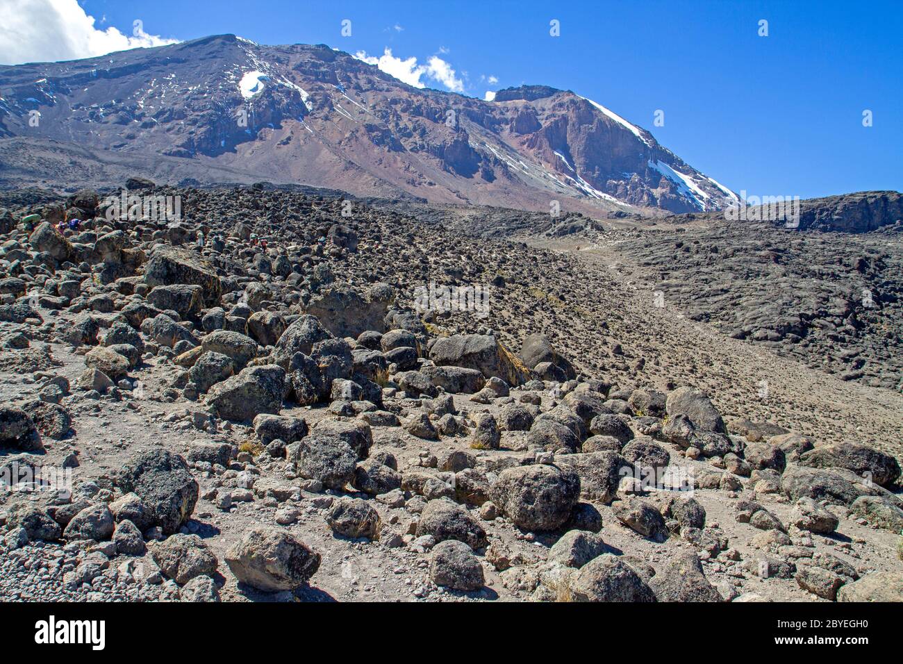 Massi di lava sul Monte Kilimanjaro Foto Stock