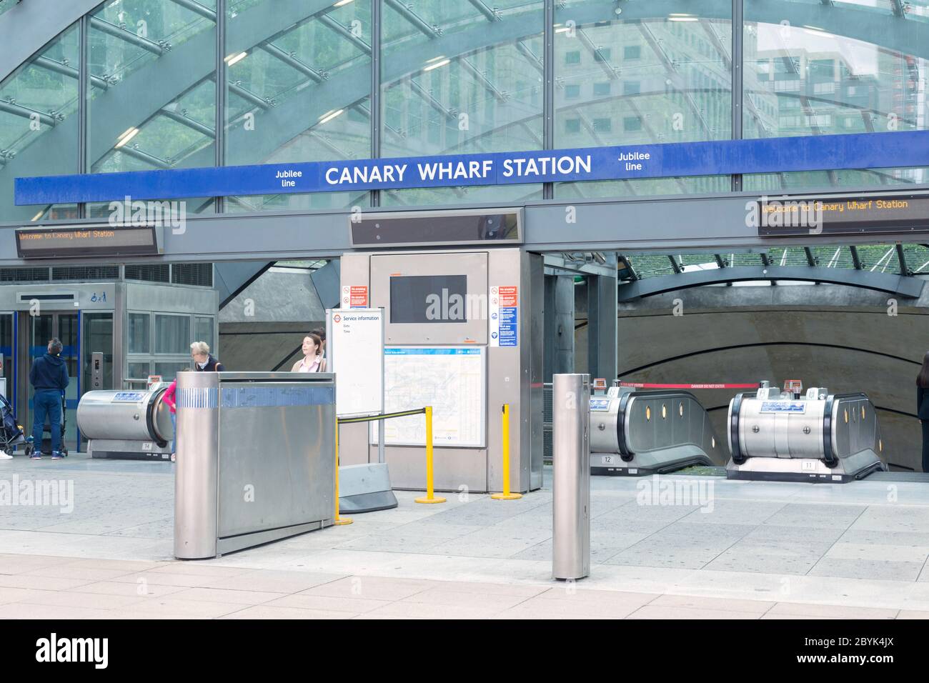 Canary Wharf Station di Londra, Regno Unito Foto Stock