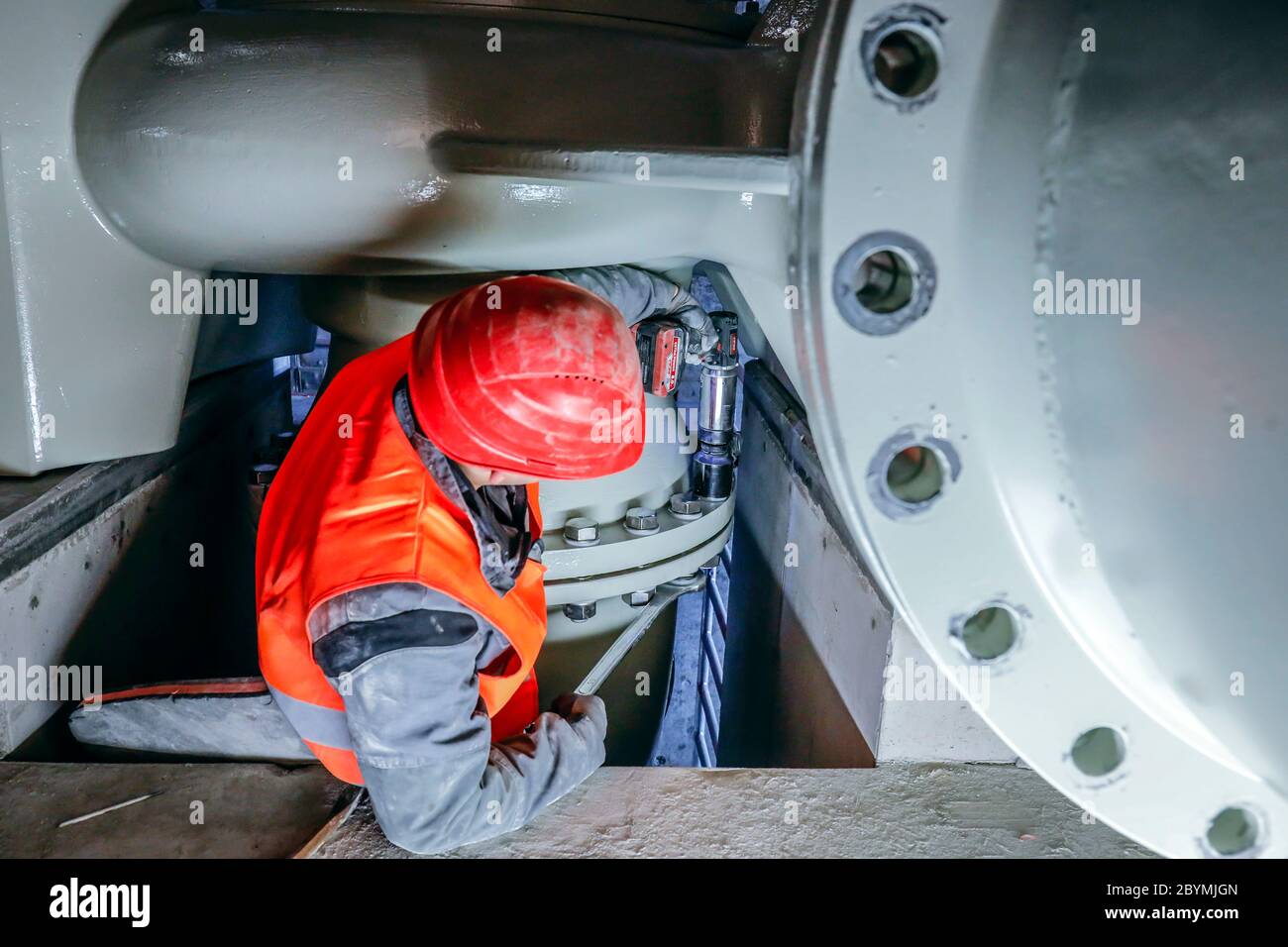 20.02.2020, Oberhausen, Renania Settentrionale-Vestfalia, Germania - Emscher conversione, nuova costruzione del canale di depurazione DI EMSCHER AKE, qui il nuovo pompaggio s Foto Stock