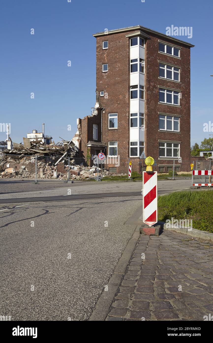 Lavori di demolizione - edificio per uffici Foto Stock