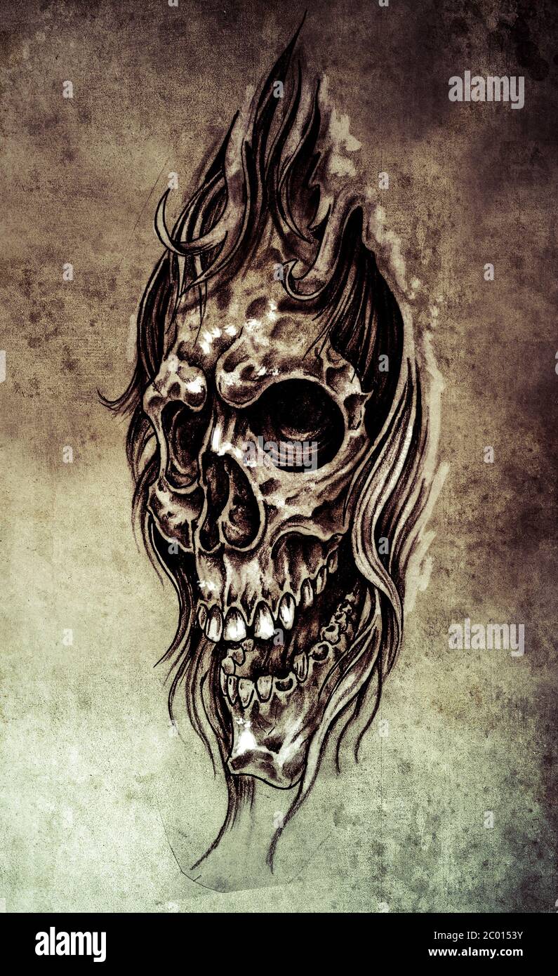 Schizzo di arte del tatuaggio, cranio testa illustrazione, in stile vintage sulla carta vintage, illustrazione fatta a mano Foto Stock
