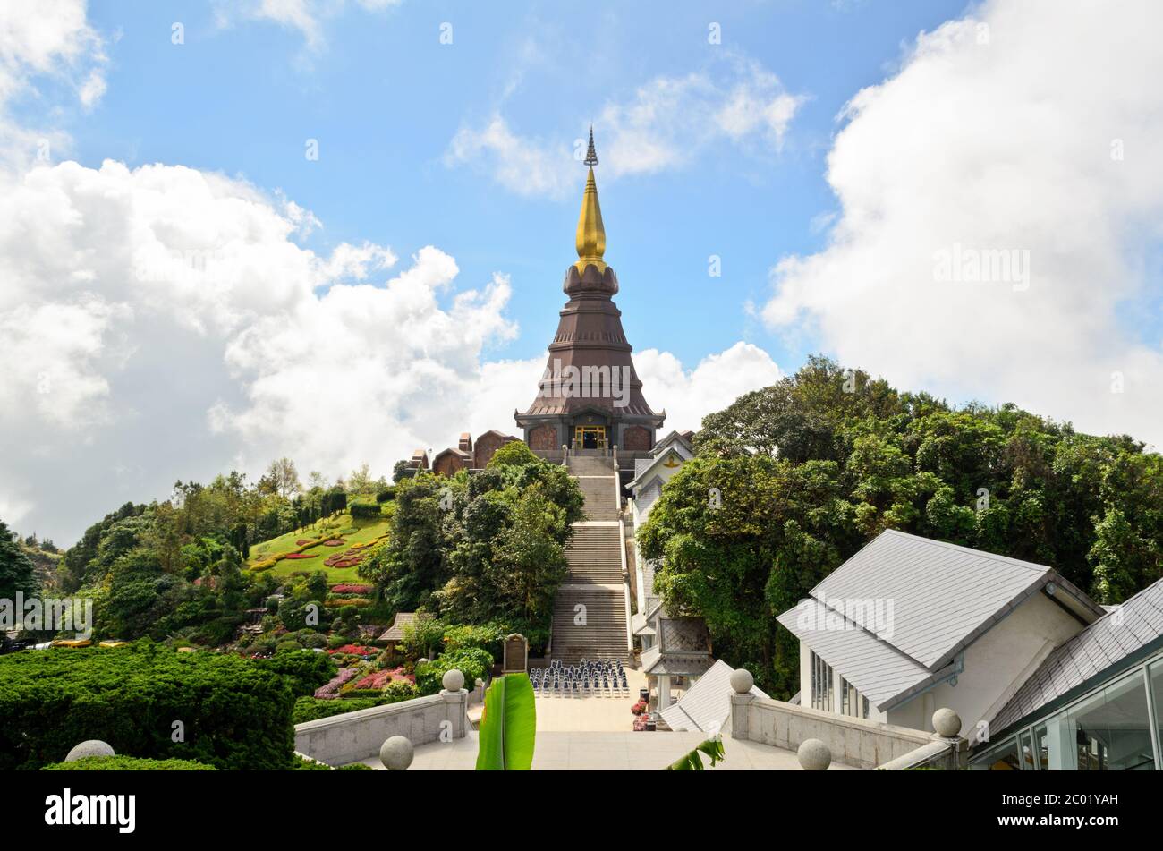 Phra Mahathat Napametanidon pagoda Foto Stock