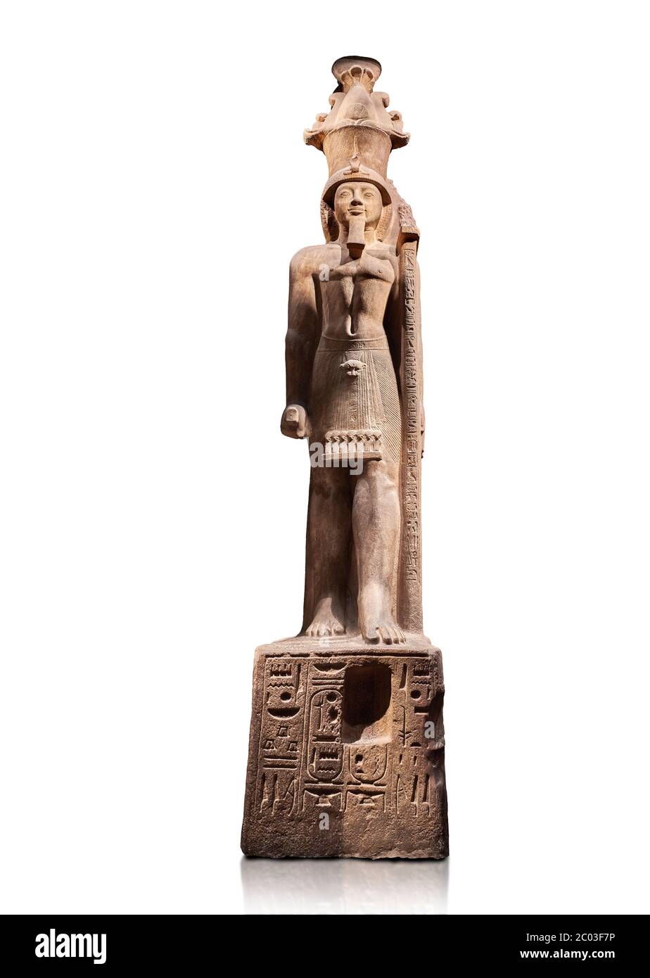Colossale antica statua egiziana di Sothy II, arenaria, nuovo Regno, XIX dinastia, (1202-1198 a.C.), Tempio di Karnak di Amon. Museo Egizio, Torino Foto Stock