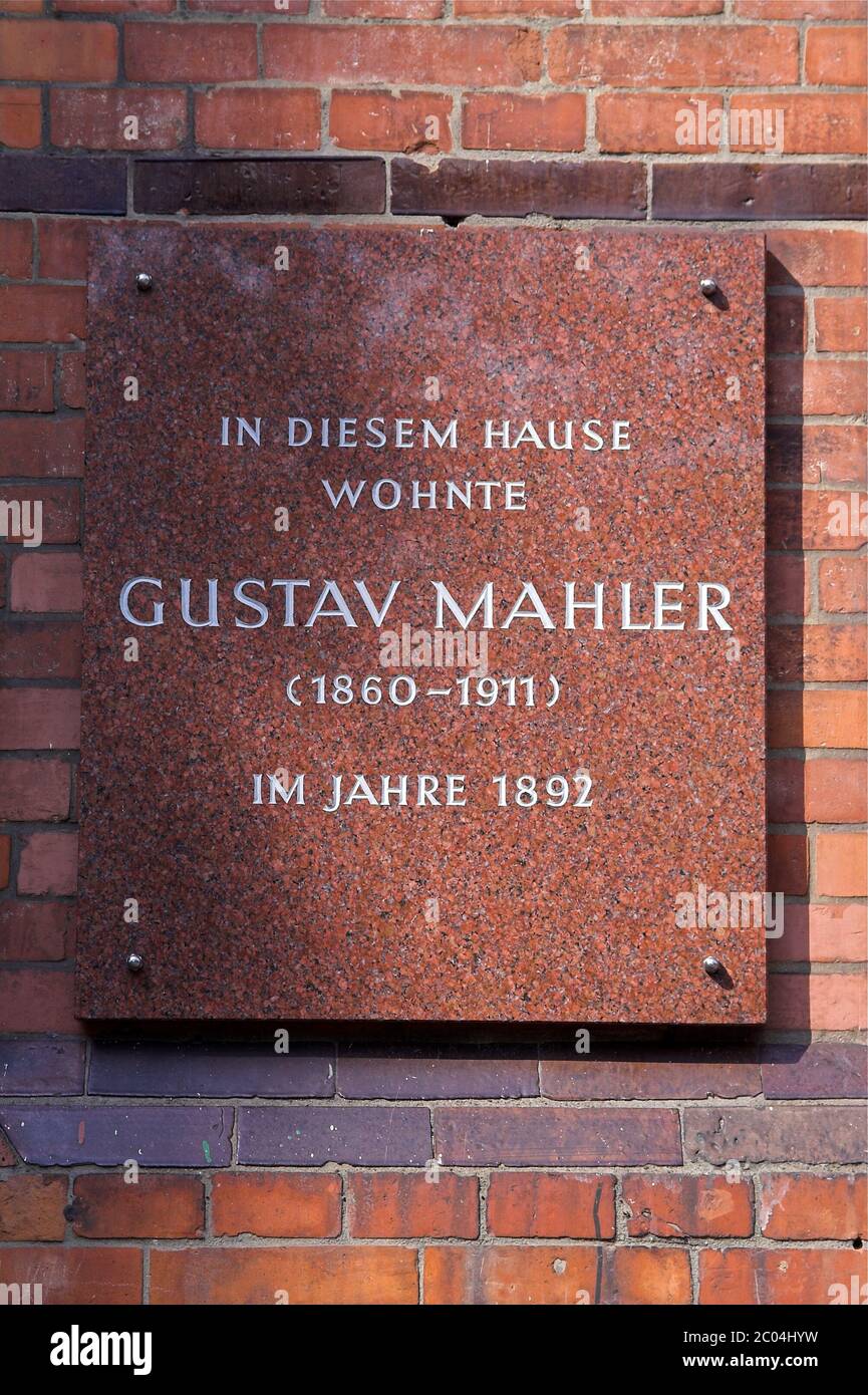 Amburgo, Germania, Casa dove visse il compositore Gustav Mahler. Deutschland, Haus, in dem der Komponist Gustav Mahler lebte. Gedenktafel Foto Stock