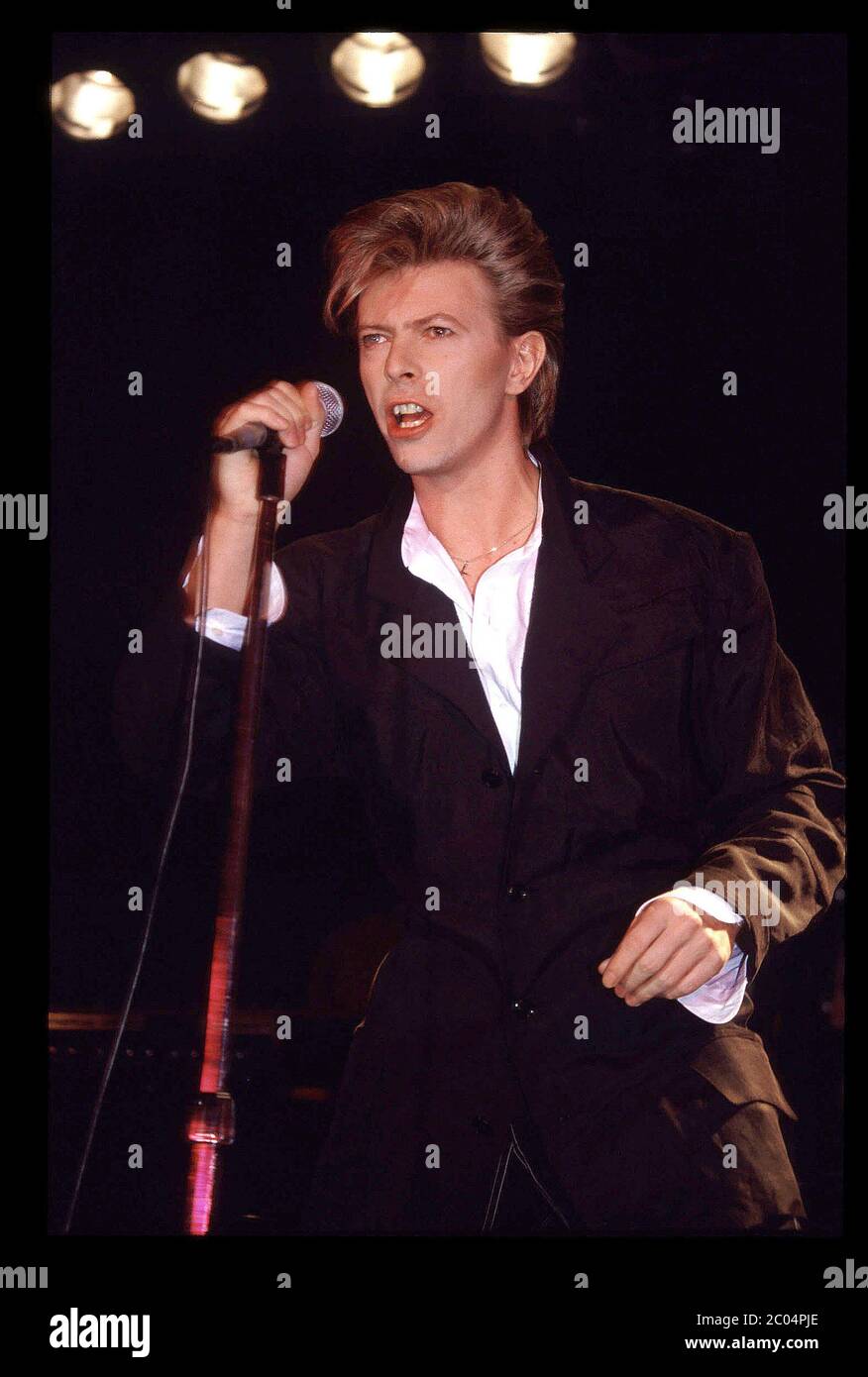 David Bowie al Players Theatre, Craven Street, Londra WC2 alla conferenza stampa del Gass Spider Tour del 1987 giugno Foto Stock