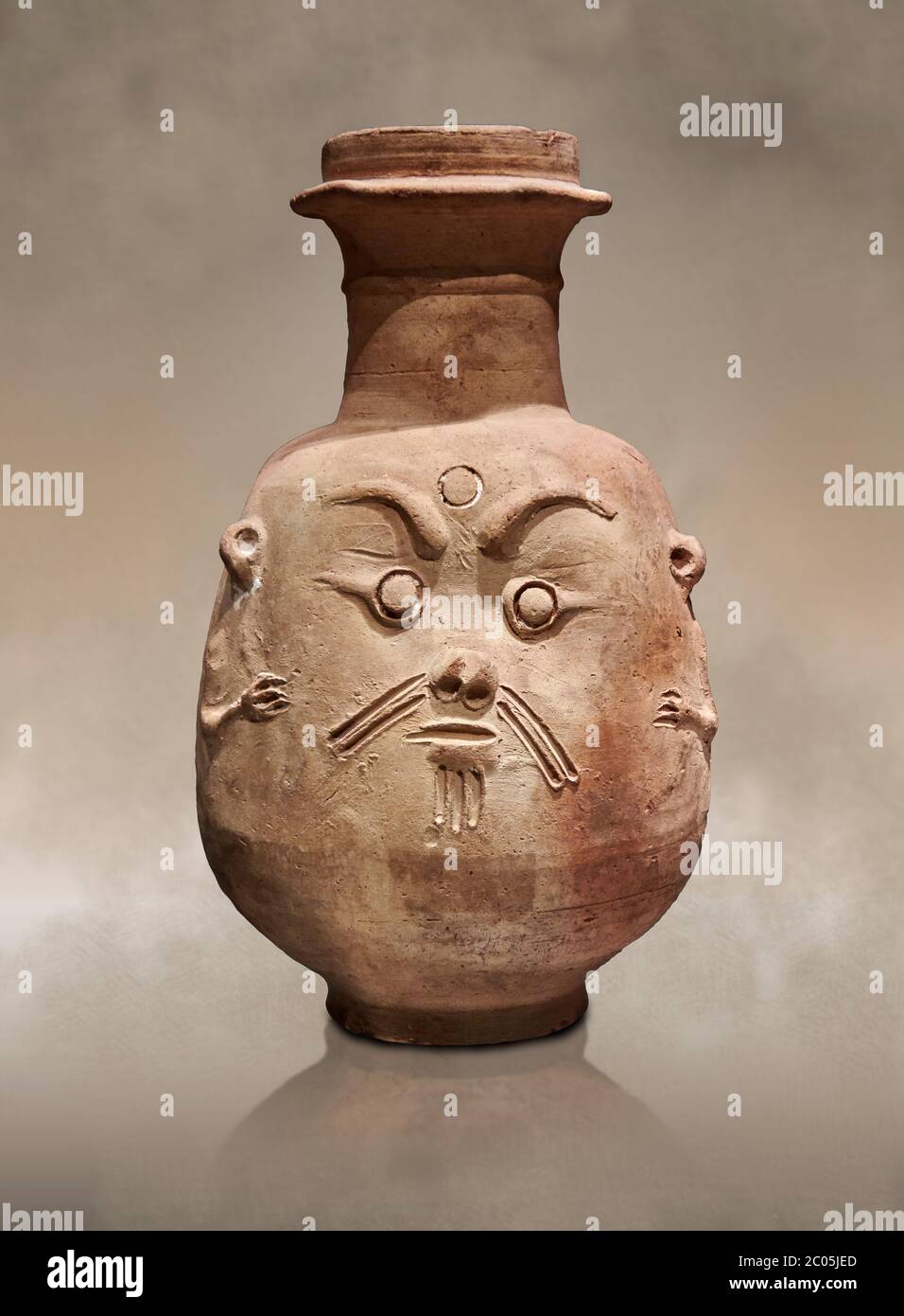 Antico dio egiziano Bes jar, tardo periodo, V secolo a.C. Museo Egizio, Torino. Collezione Drovetti Cat 2553. Foto Stock