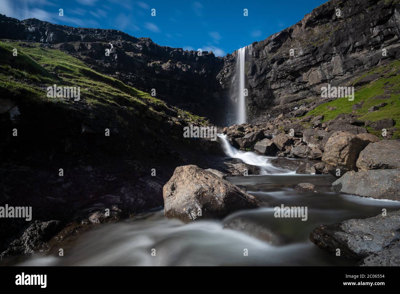 Cascata di Fossa, la più grande cascata delle Isole Faroe, Streymoy, Isole Faroe, Foroyar, Danimarca Foto Stock