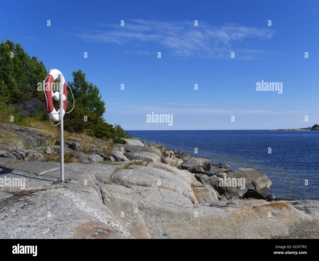 paesaggio costiero in svezia Foto Stock