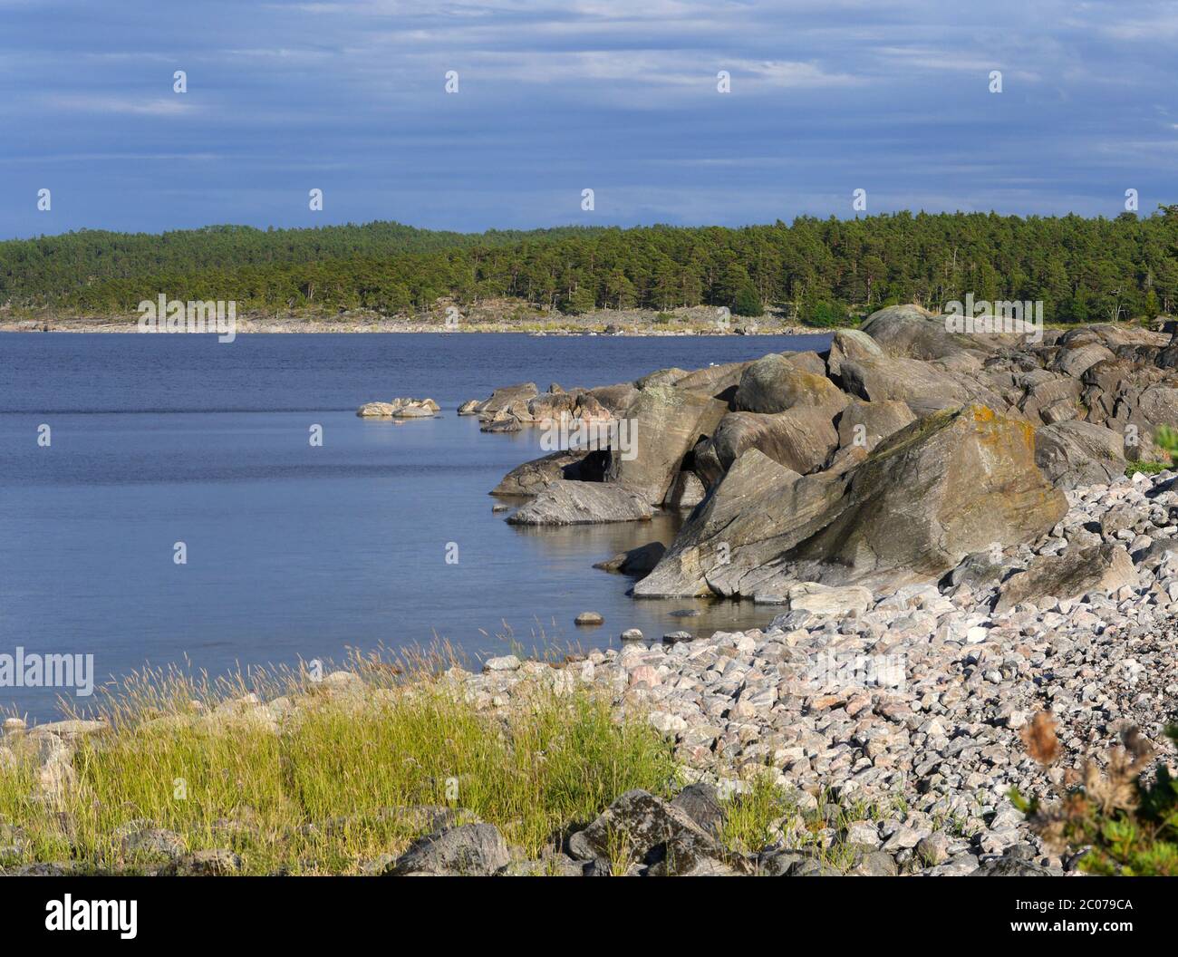 paesaggio costiero in svezia Foto Stock