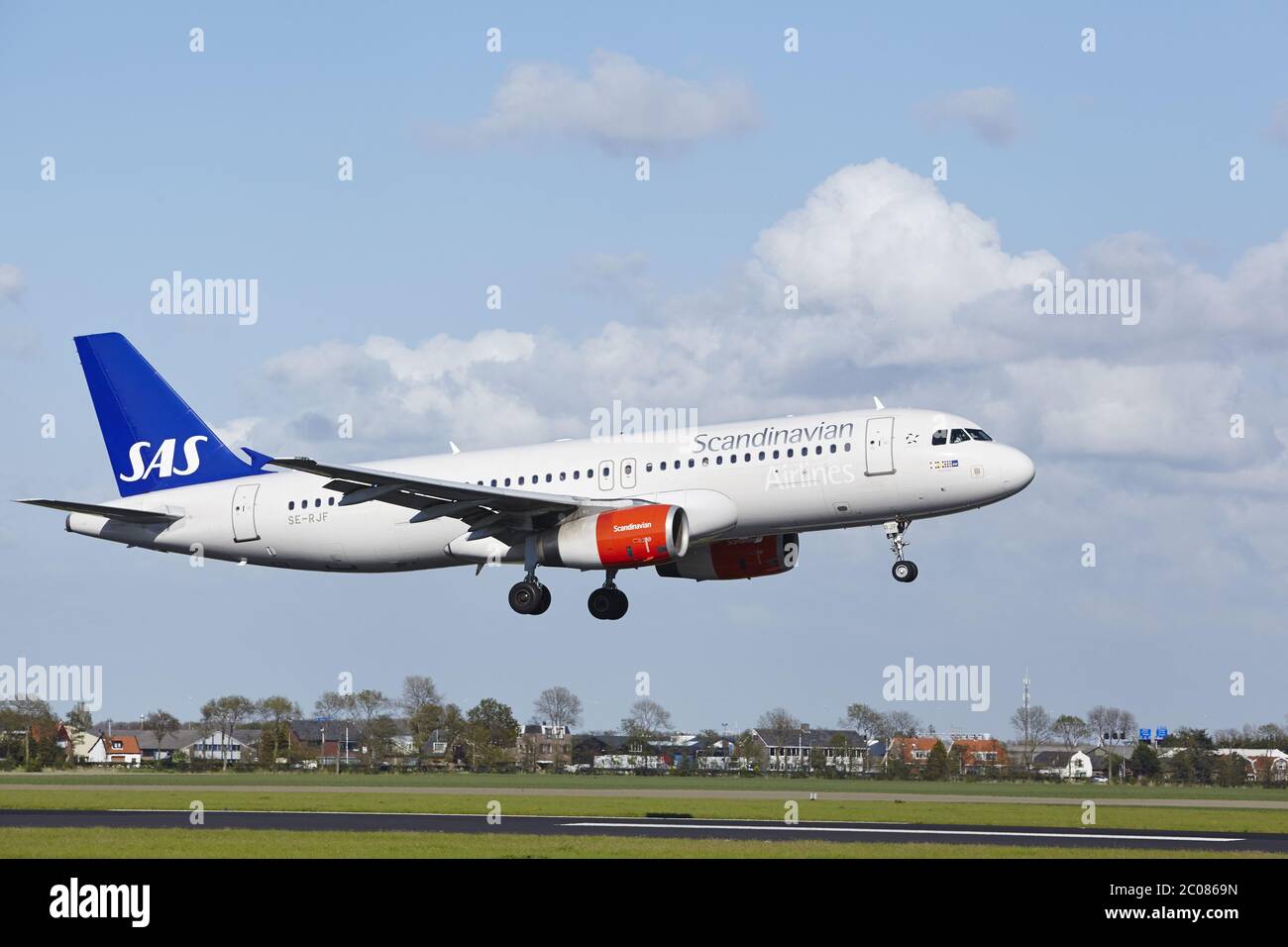 Aeroporto Schiphol di Amsterdam - Airbus A320 da SAS Foto Stock