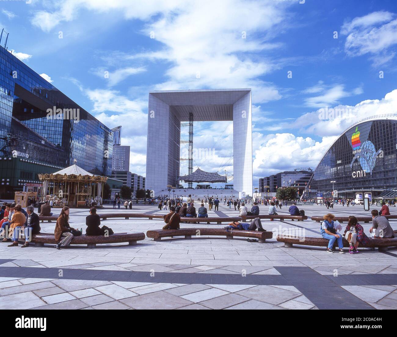 La Grande Arche de la Défense, Hauts-de Seine, Parigi, Île-de-France, Francia Foto Stock