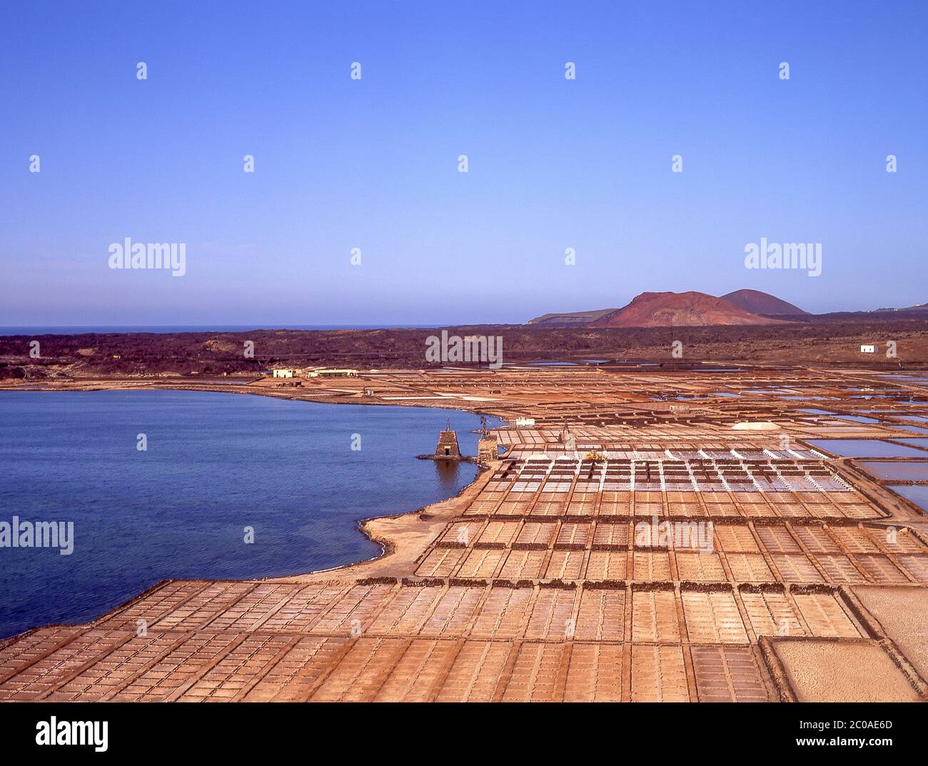 Salinas de Janubio (saline), vicino a Playa Blanca, Lanzarote, Isole Canarie, Regno di Spagna Foto Stock