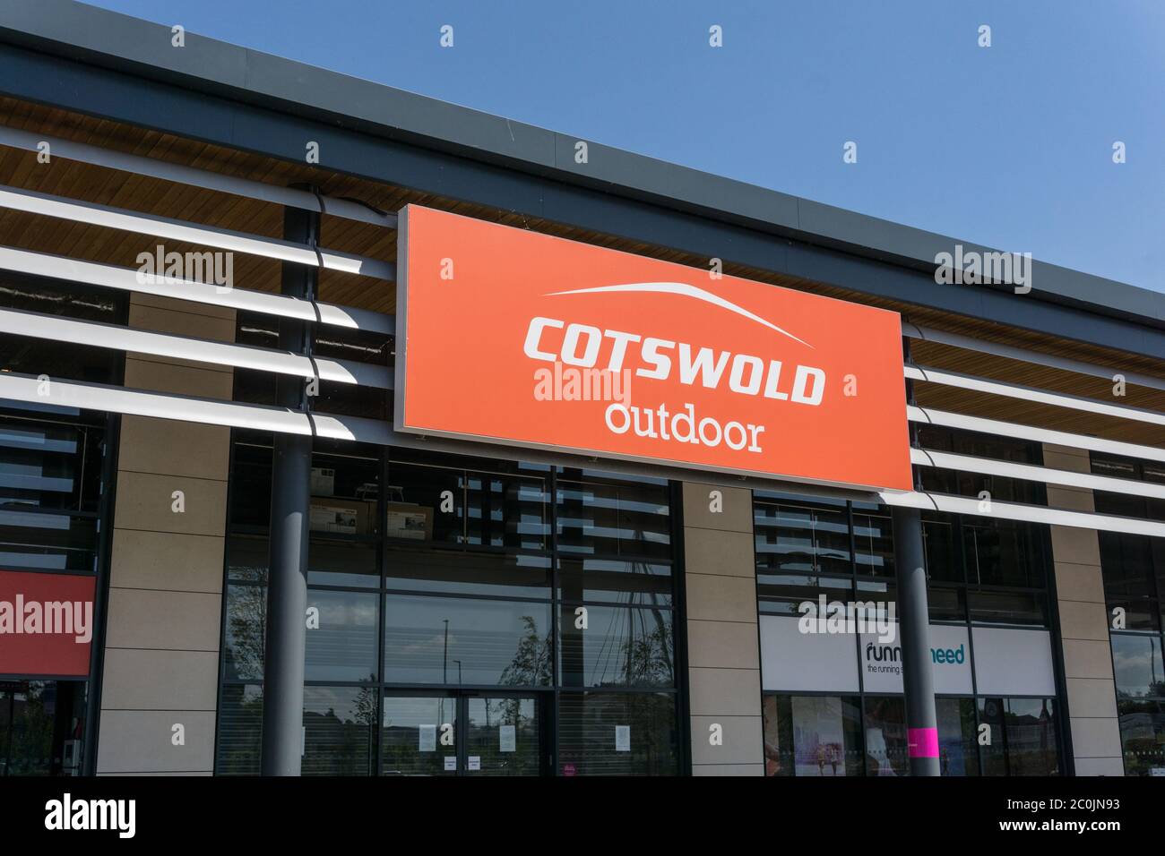 Cotswold Outdoor, un rivenditore di attività ricreative all'aperto, Rushden Lakes Shopping Centre, Northamptonshire, Regno Unito Foto Stock